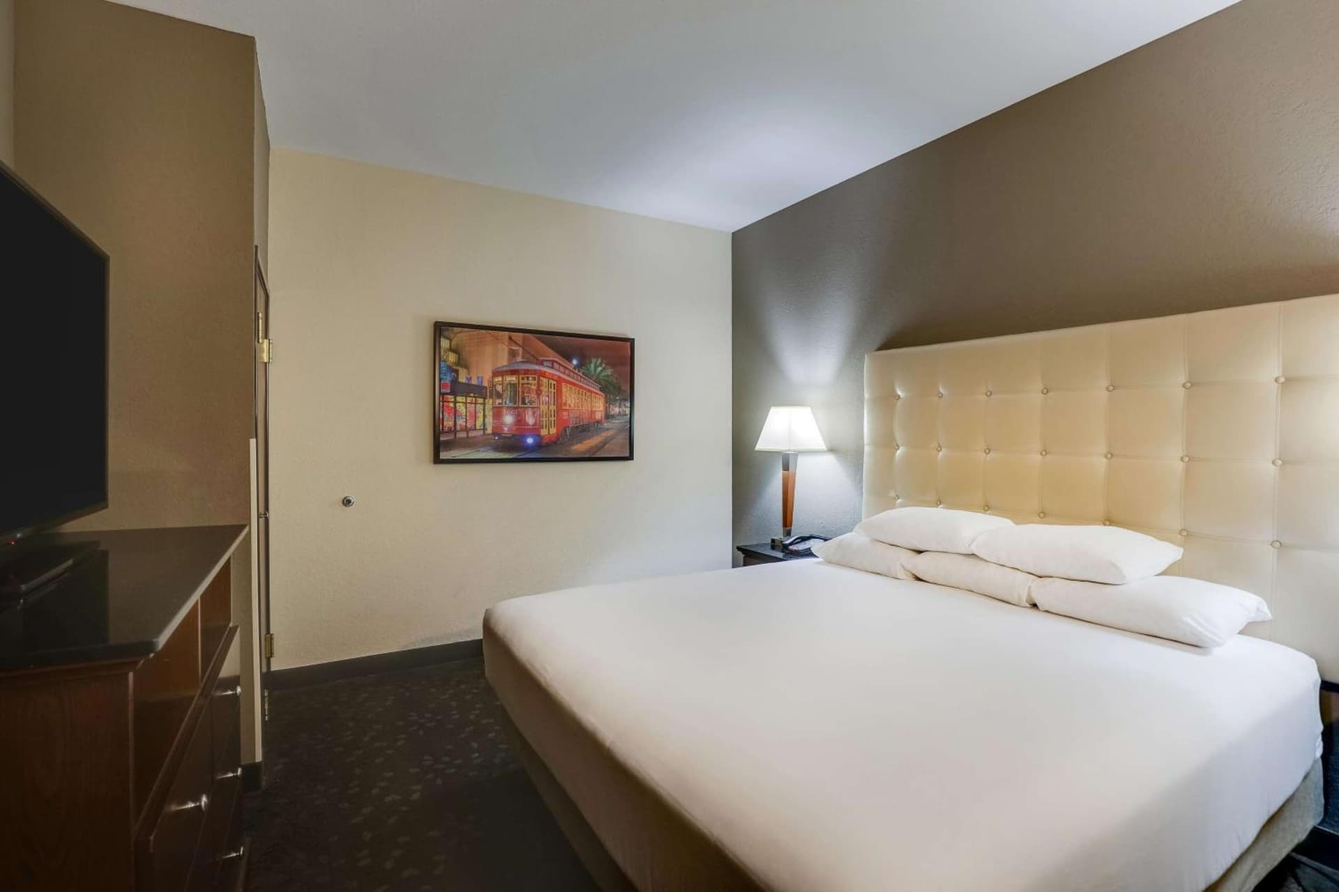 Drury Plaza Hotel New Orleans gallery photo in New Orleans, LA — image 11