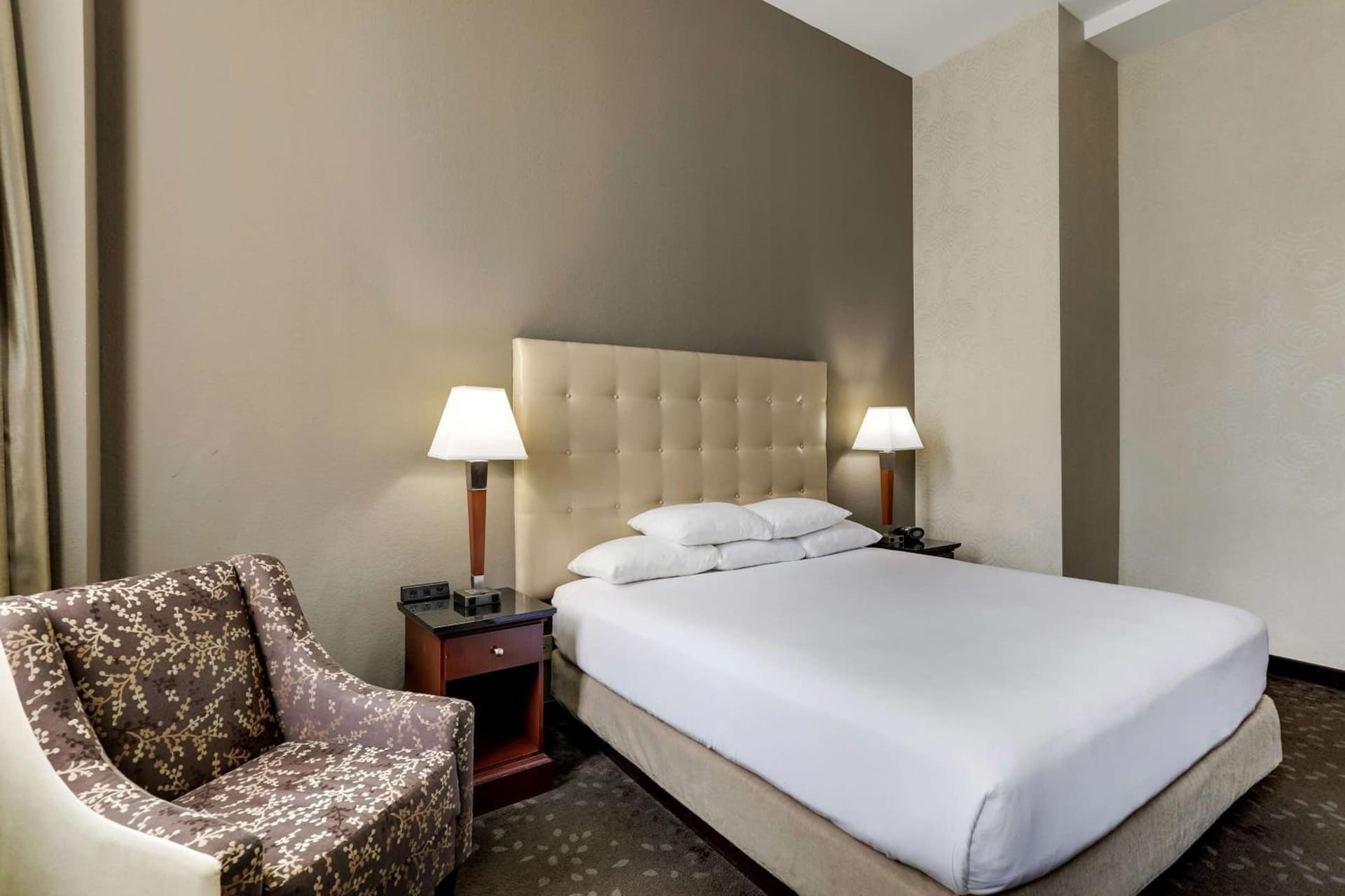Drury Plaza Hotel New Orleans gallery photo in New Orleans, LA — image 44
