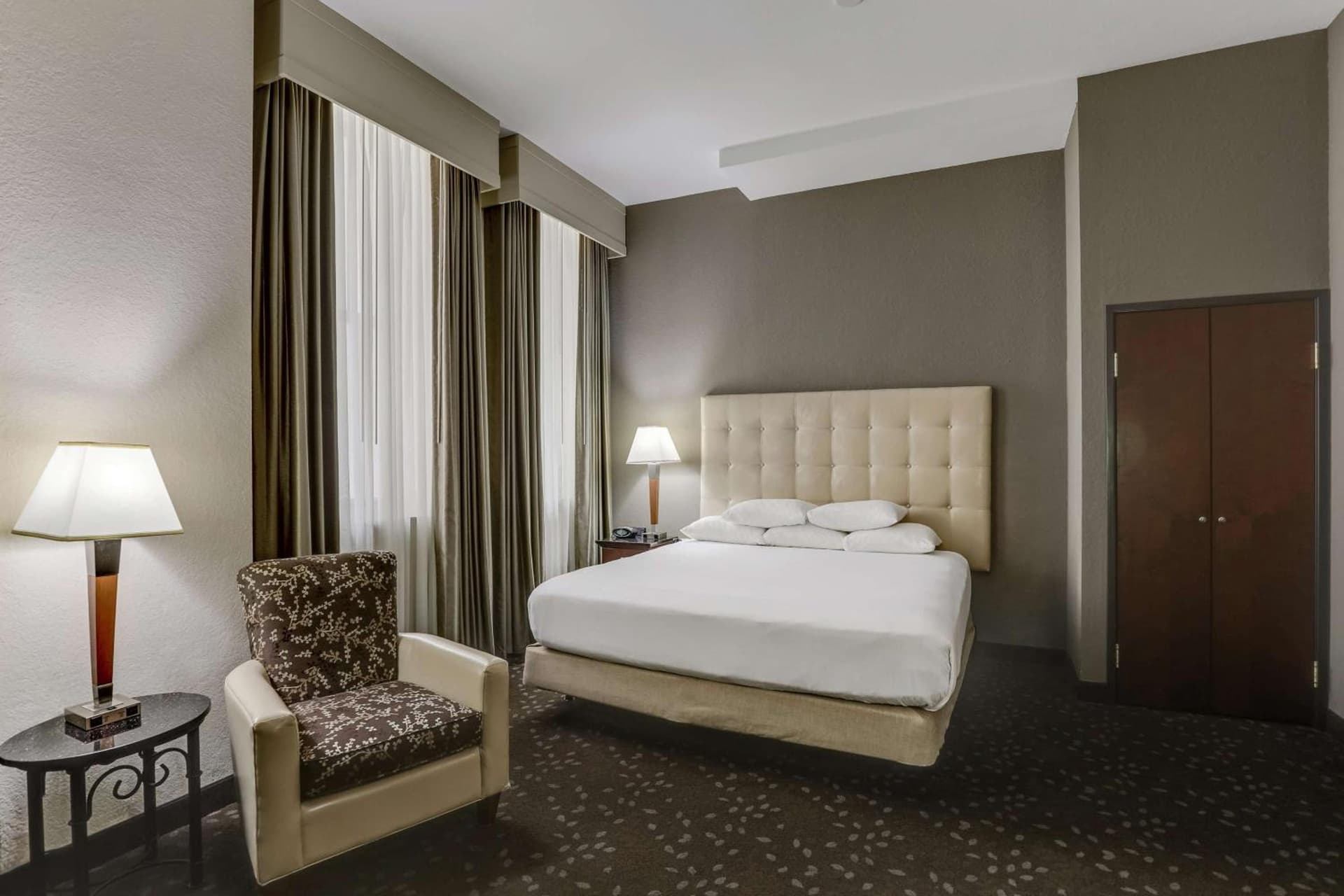 Drury Plaza Hotel New Orleans gallery photo in New Orleans, LA — image 10