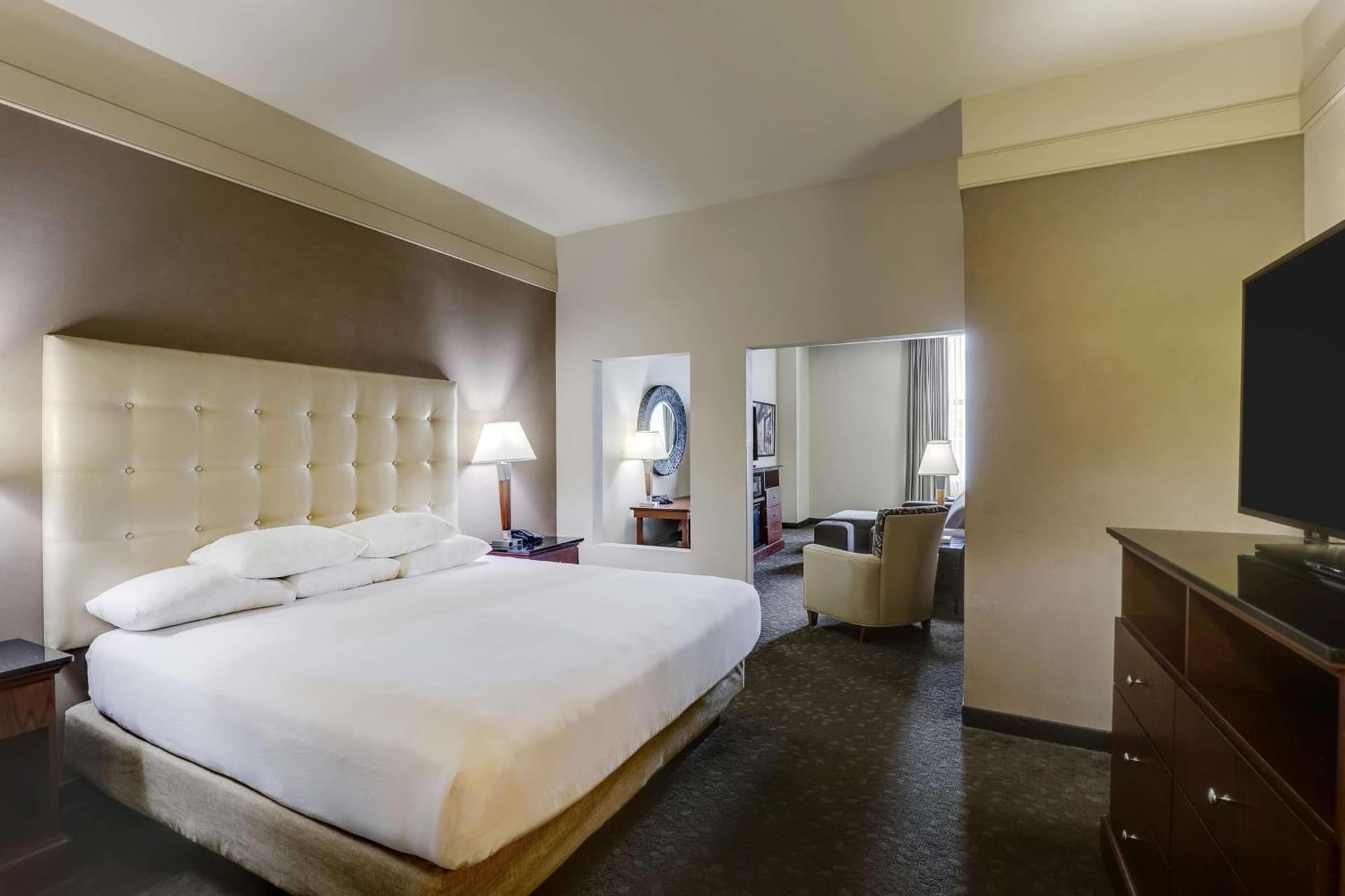 Drury Plaza Hotel New Orleans gallery photo in New Orleans, LA — image 5