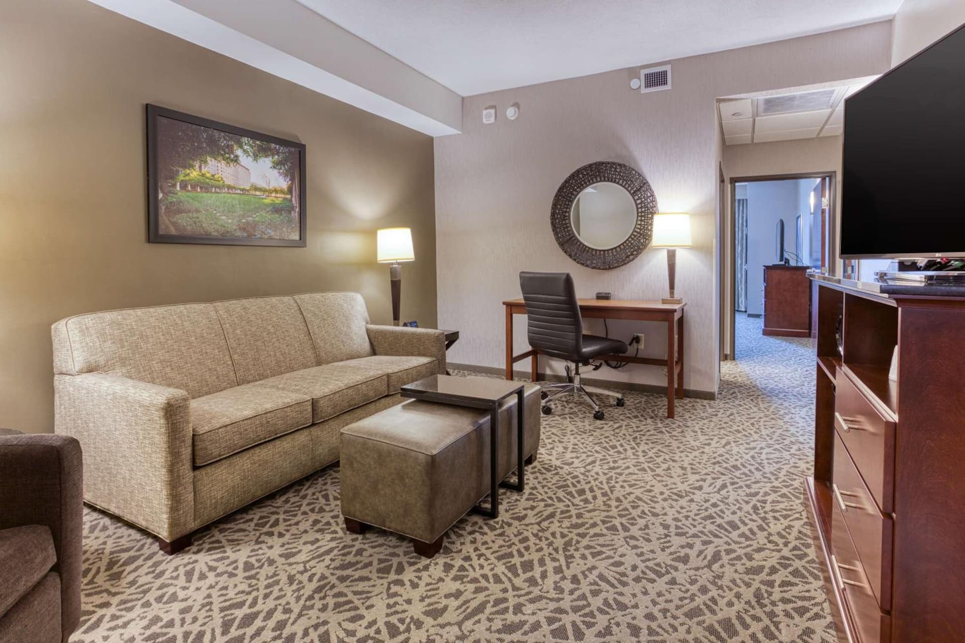 Drury Inn & Suites Cincinnati Northeast Mason gallery photo in Mason, OH — image 37