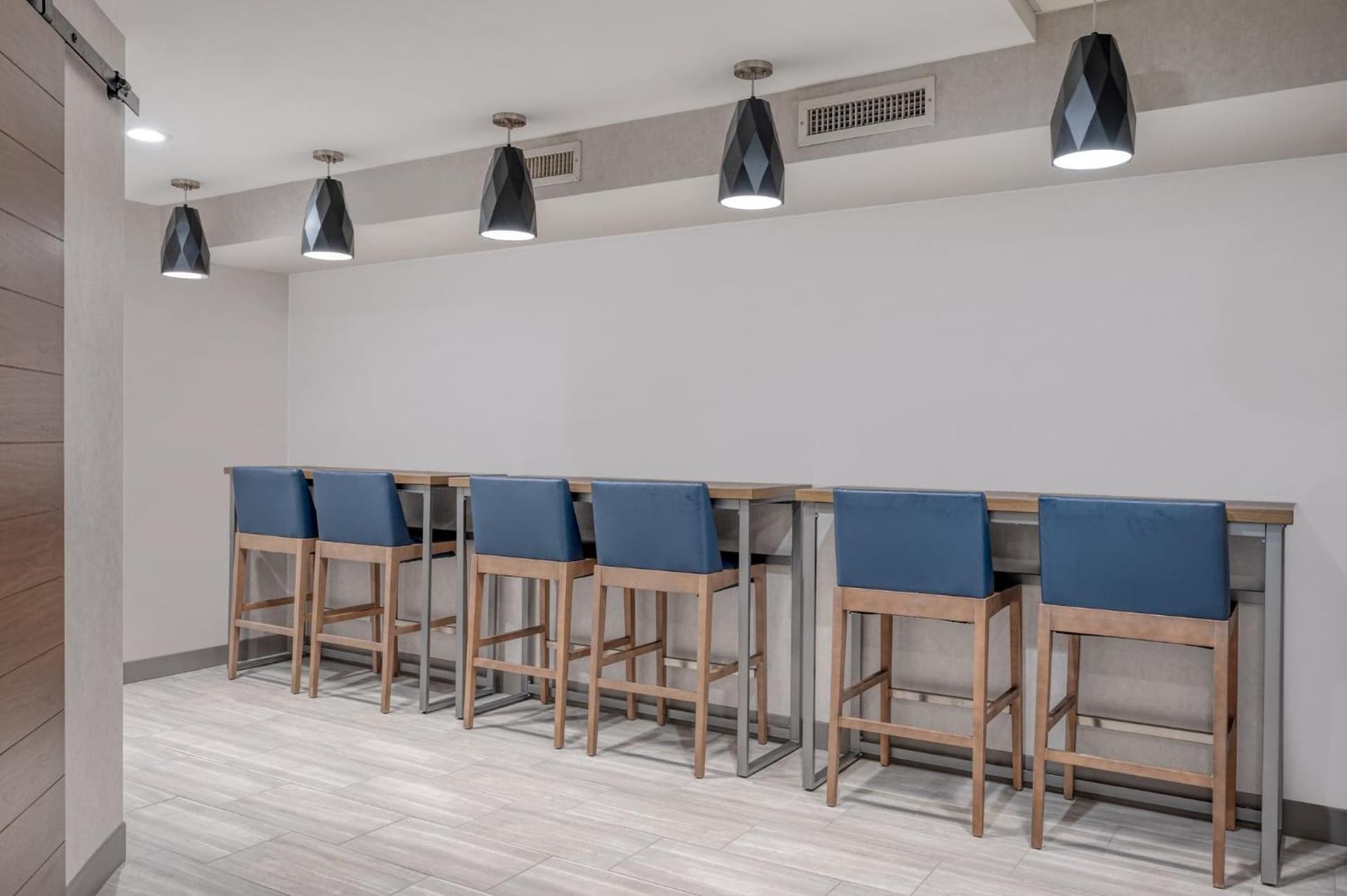 Holiday Inn Express & Suites Wadsworth by IHG gallery photo in Wadsworth, OH — image 35
