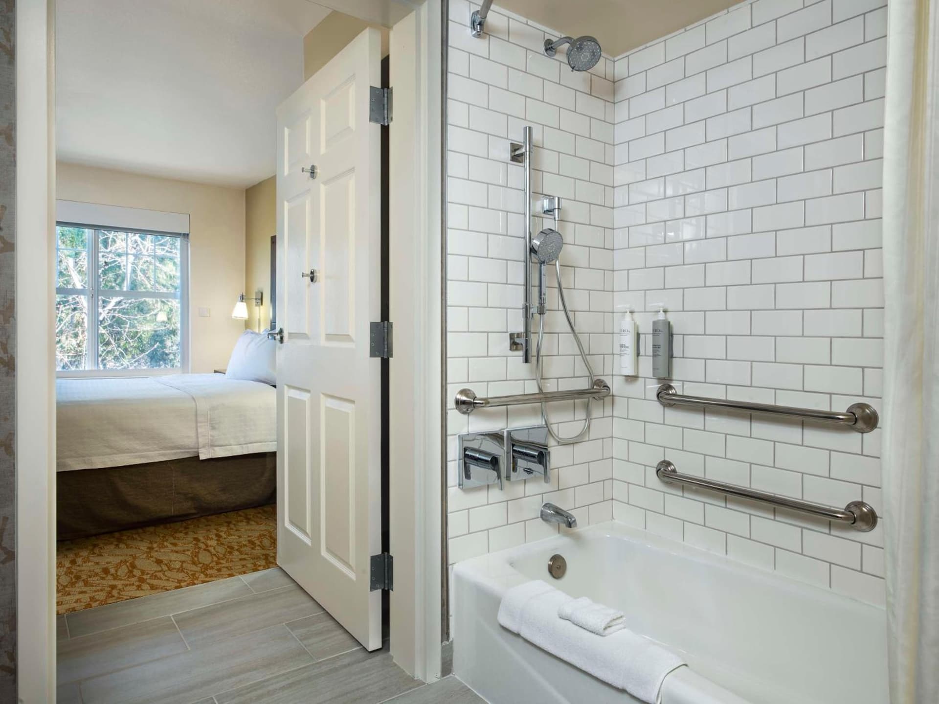 Homewood Suites by Hilton Newark Fremont gallery photo in Fremont, CA — image 5