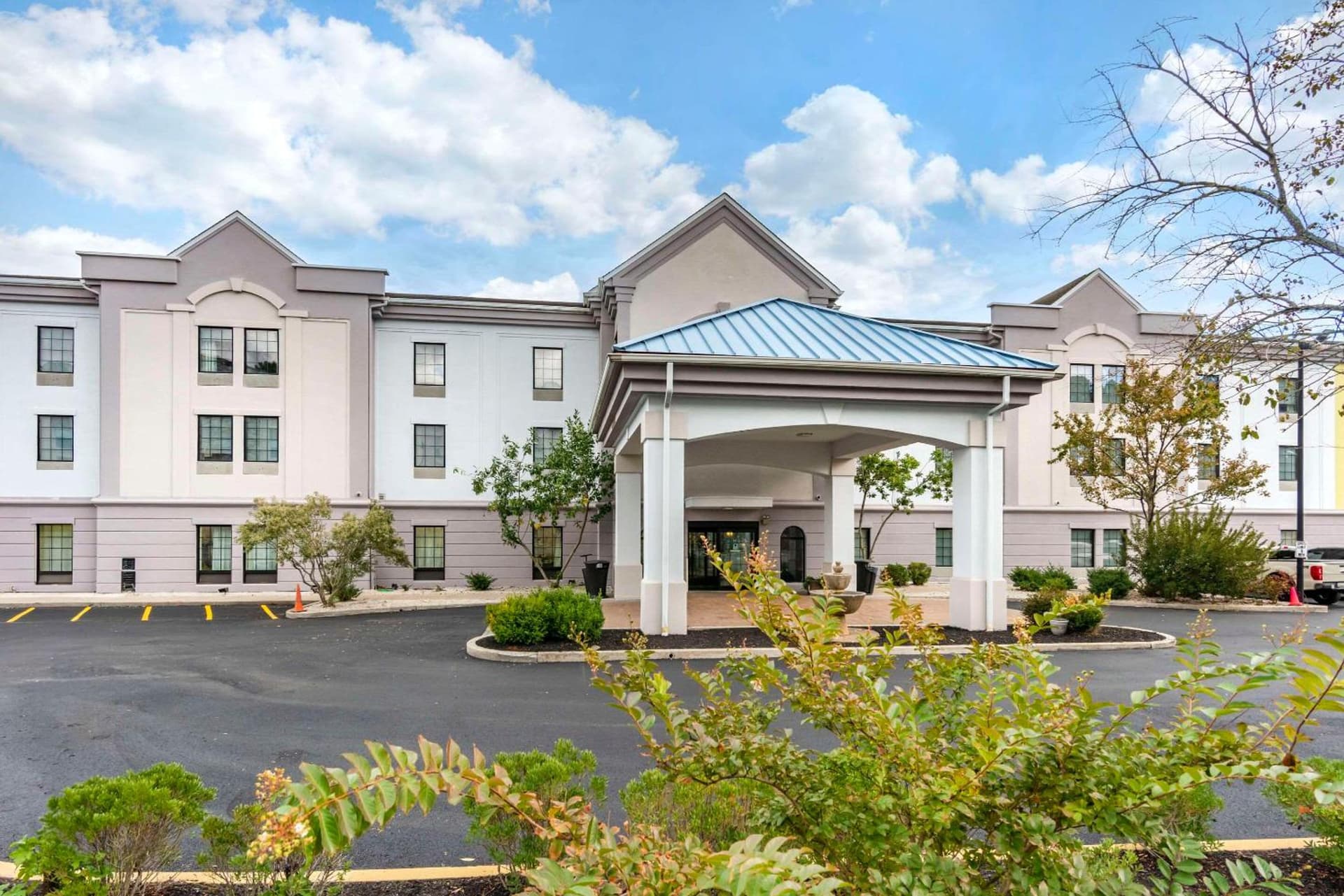 Comfort Suites Ocean City West featured exterior or lobby in Ocean City, MD — similar hotel