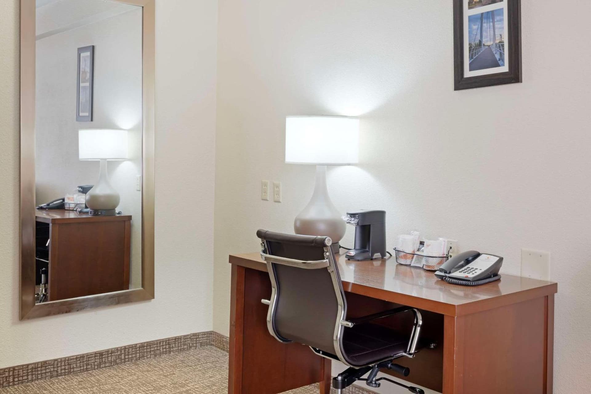 Comfort Inn & Suites Wichita Northeast gallery photo in Wichita, KS — image 6