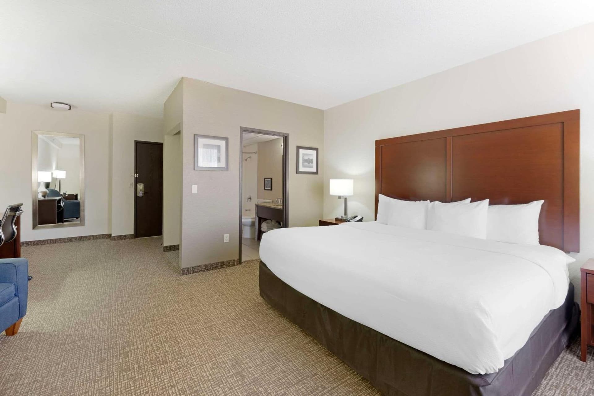 Comfort Inn & Suites Wichita Northeast gallery photo in Wichita, KS — image 8