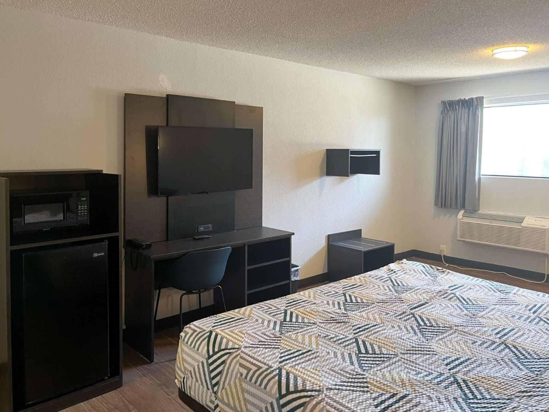 Motel 6 Hurricane, WV gallery photo in Hurricane, WV — image 9