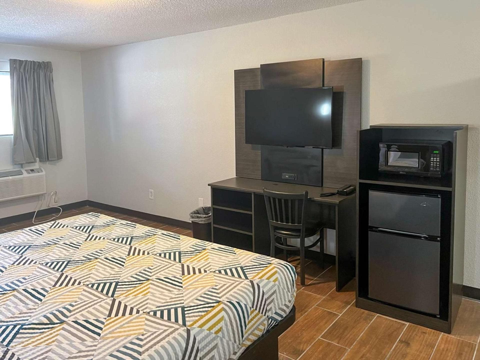 Motel 6 Hurricane, WV gallery photo in Hurricane, WV — image 8