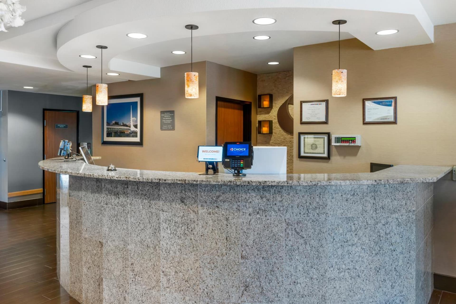 Comfort Suites Redding - Shasta Lake gallery photo in Redding, CA — image 15