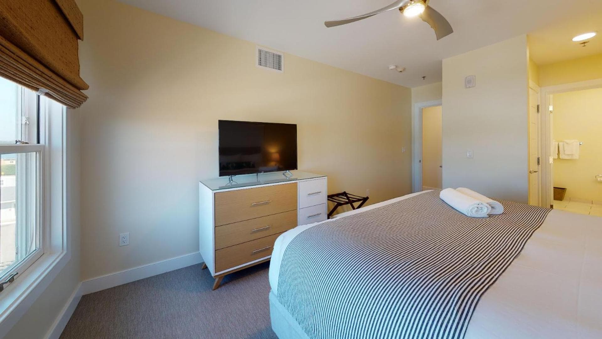 The Hotel Maria gallery photo in Westerly, RI — image 97