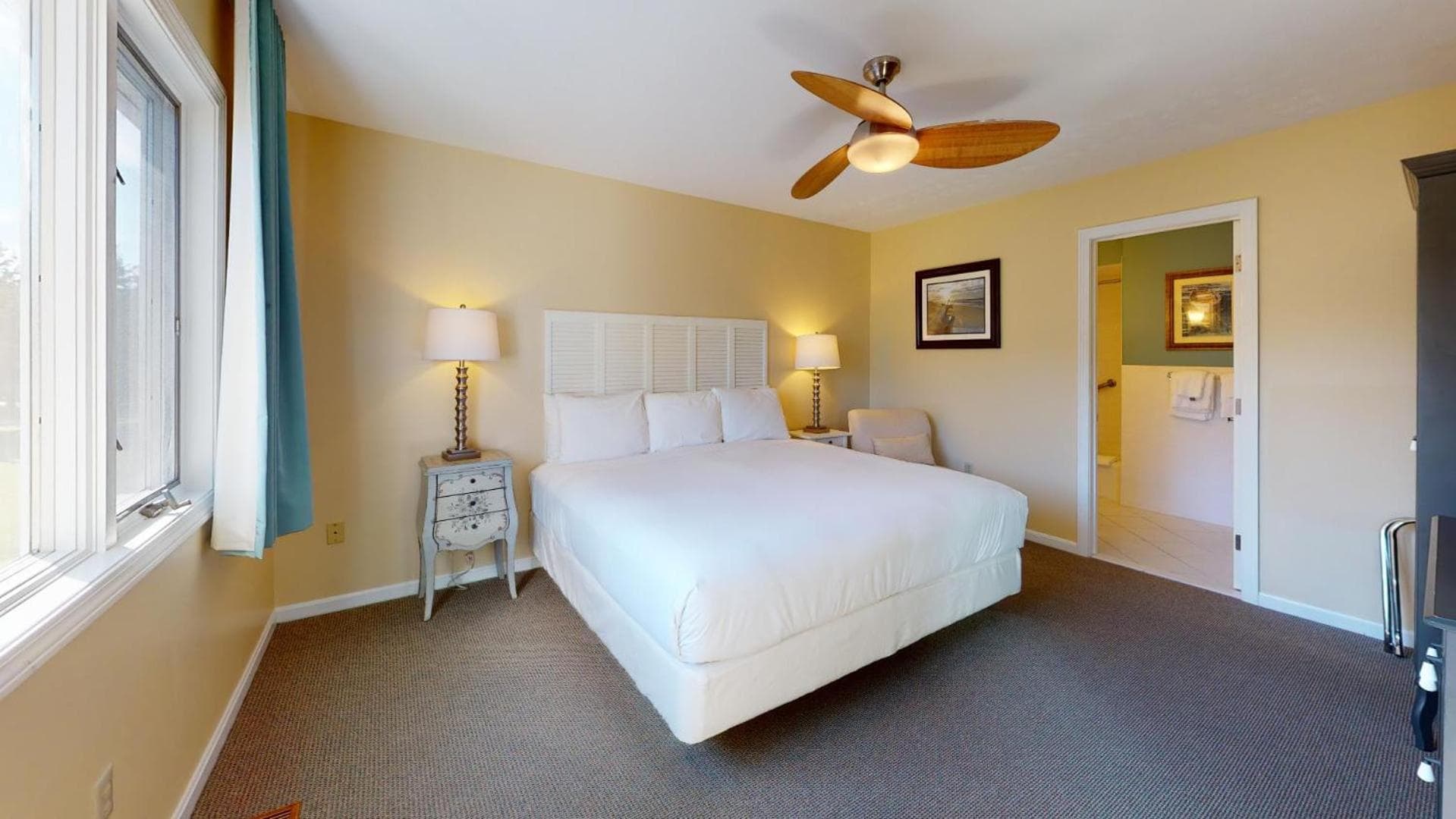 Breezeway Boutique Hotel gallery photo in Westerly, RI — image 71
