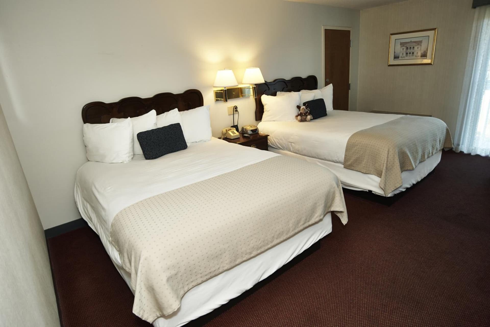 Fireside Inn & Suites Gilford gallery photo in Gilford — image 157