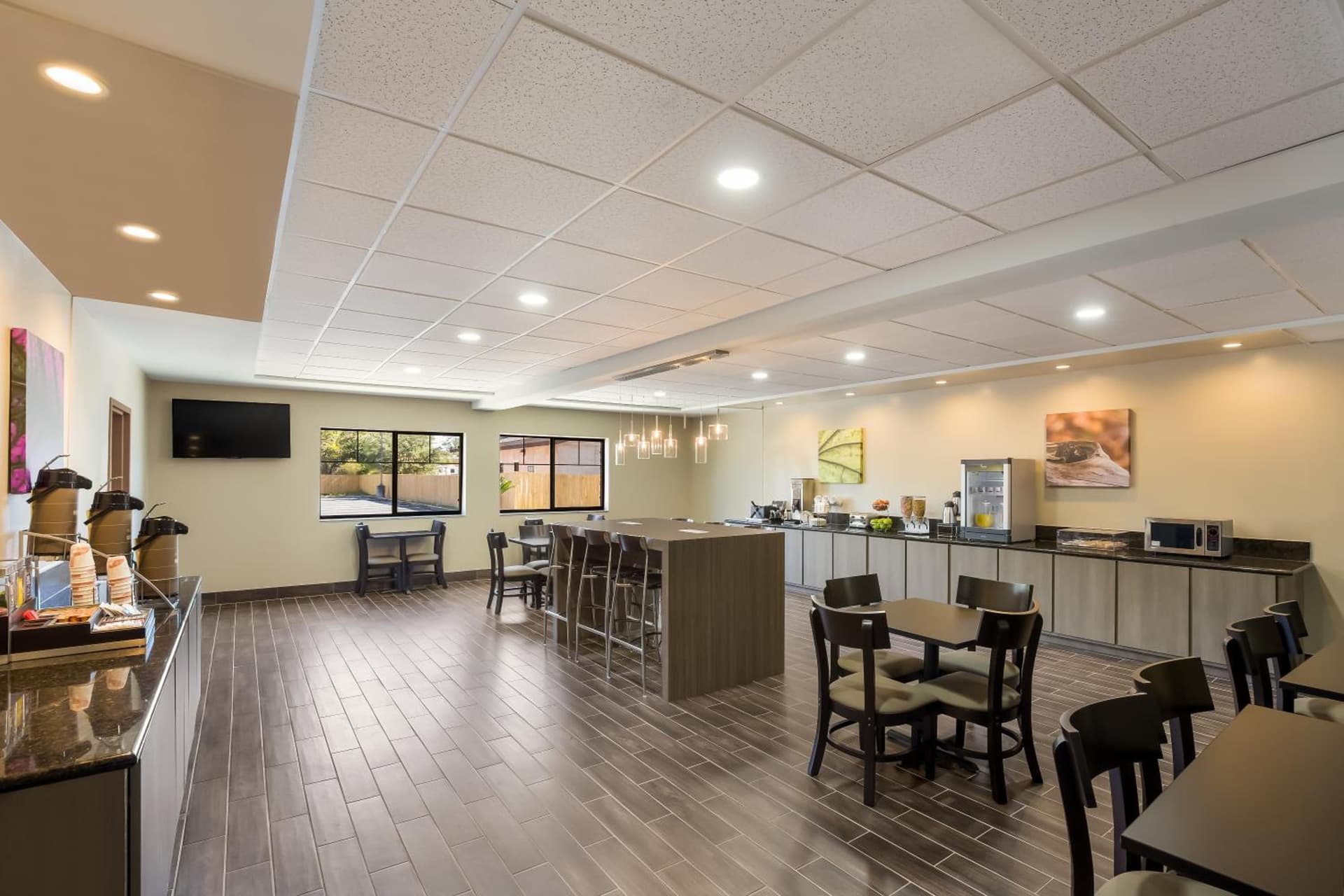 Sleep Inn & Suites North Mobile Saraland gallery photo in Saraland, AL — image 10