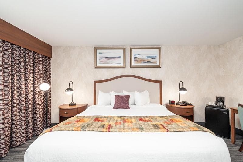 Bellissimo Hotel, Trademark by Wyndham Near Foxwoods Casino gallery photo in North Stonington — image 38