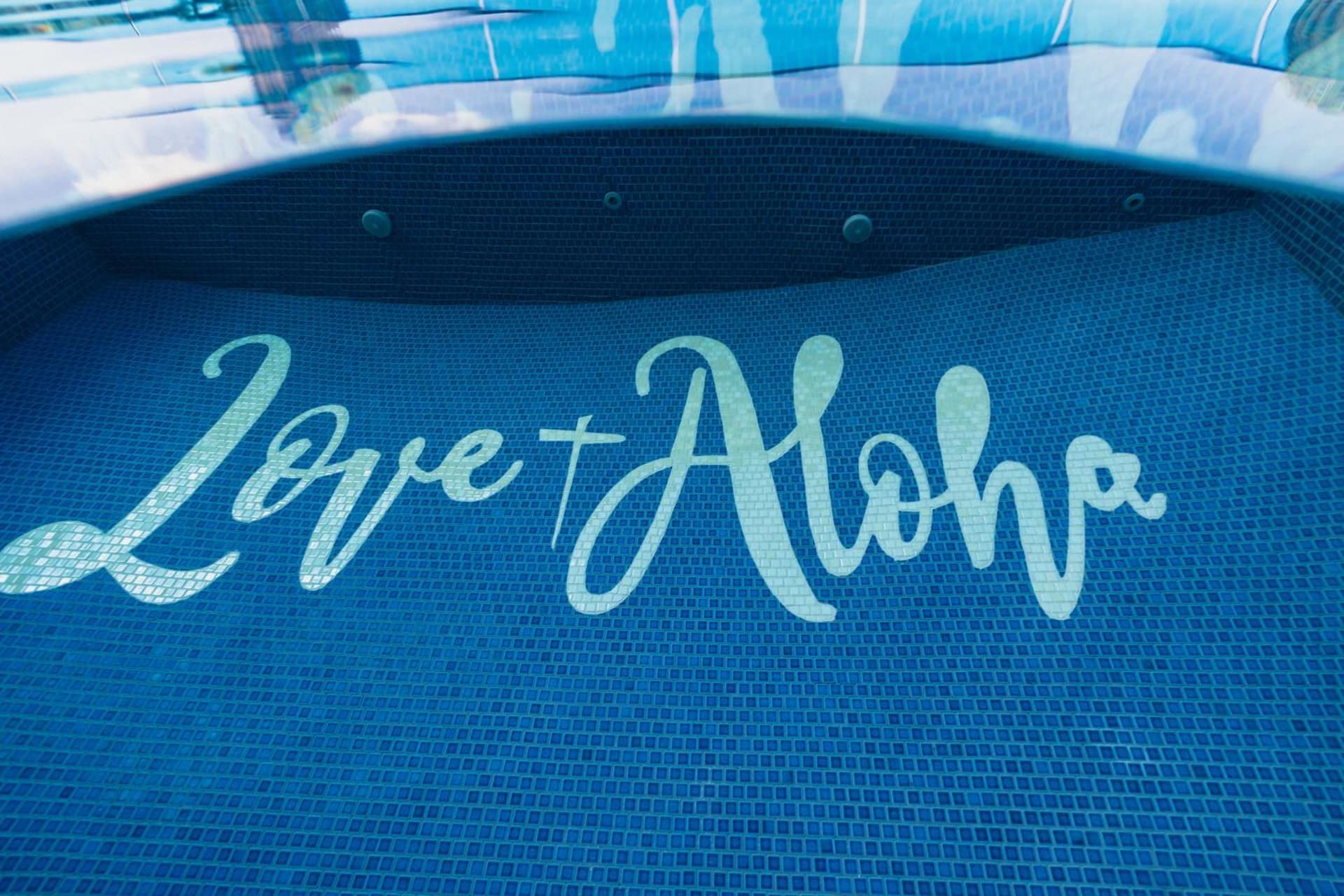 Hotel La Croix gallery photo in Honolulu, HI — image 59