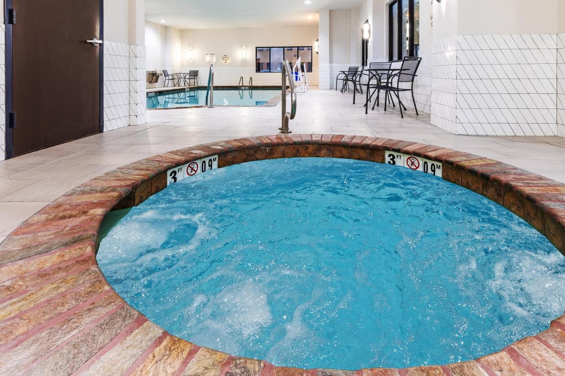 Holiday Inn Hotel & Suites Tulsa South by IHG gallery photo in Tulsa, OK — image 16
