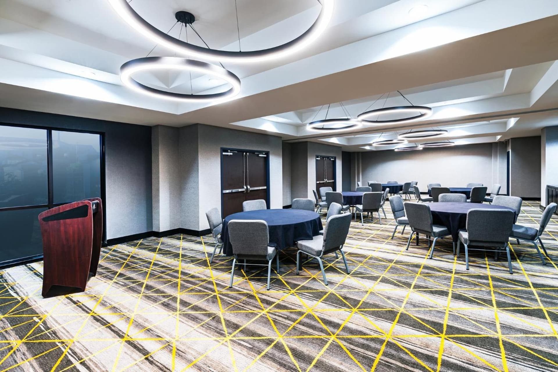 Holiday Inn Hotel & Suites Tulsa South by IHG gallery photo in Tulsa, OK — image 37