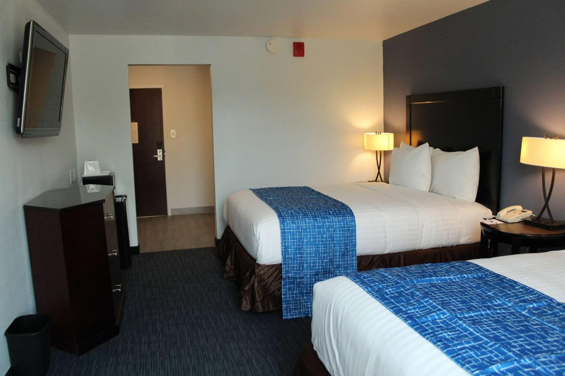 Travelodge by Wyndham Water's Edge Hotel - Racine gallery photo in Racine, WI — image 15