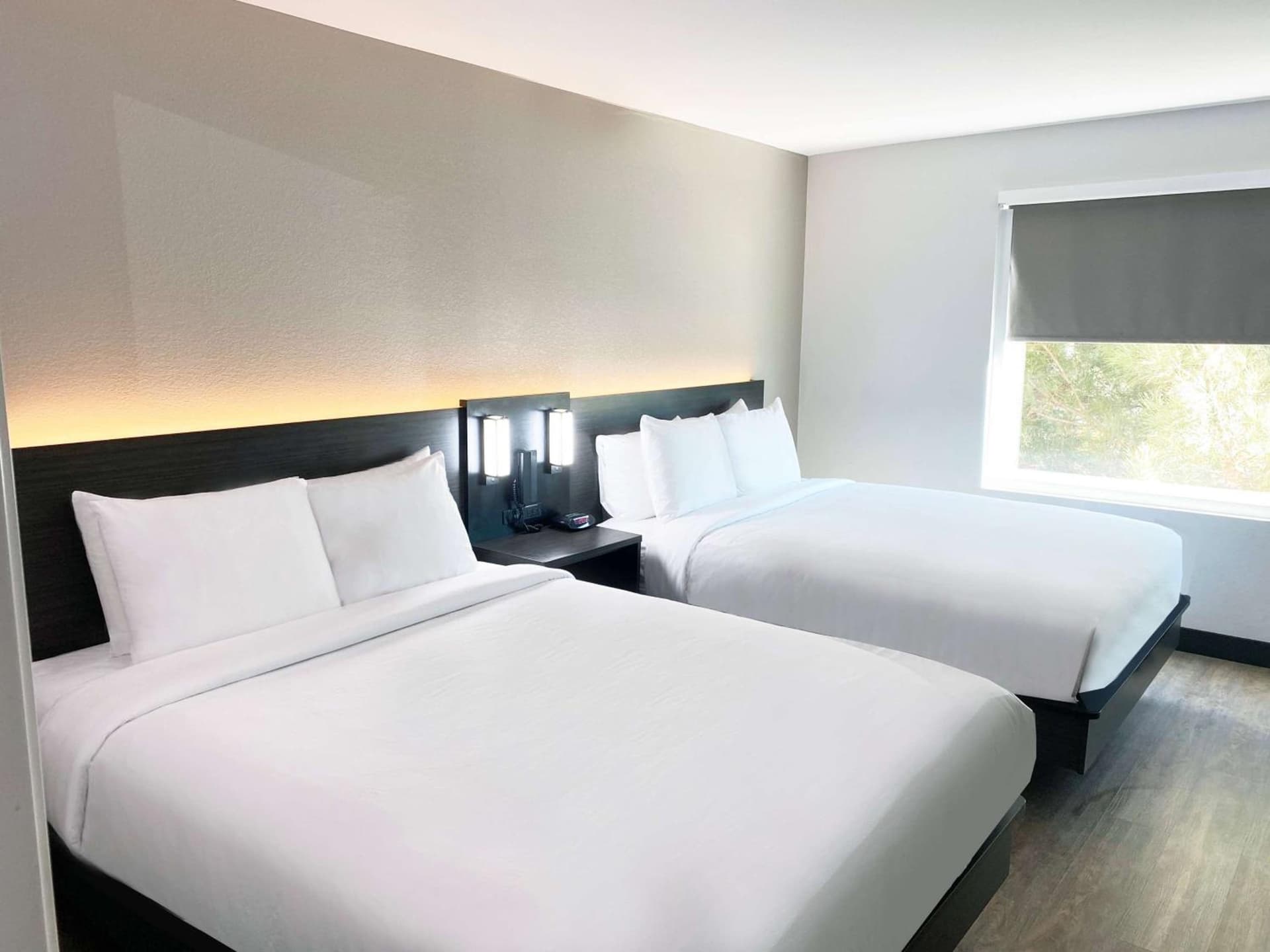 Hawthorn Extended Stay by Wyndham Hobbs interior in Hobbs, NM — gallery photo 2
