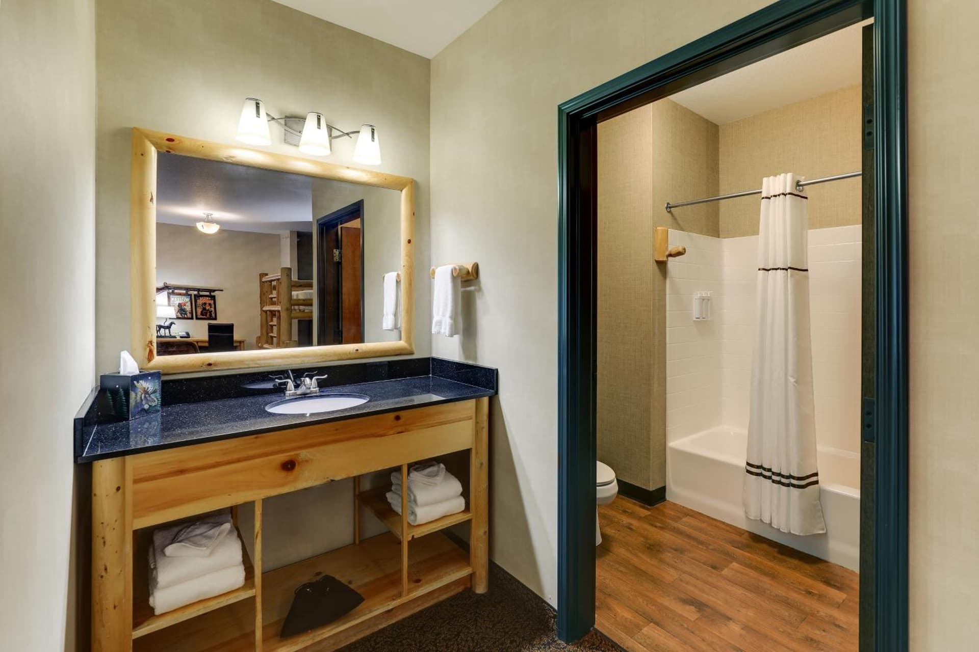 Stoney Creek Hotel Sioux City gallery photo in Sioux City, IA — image 13