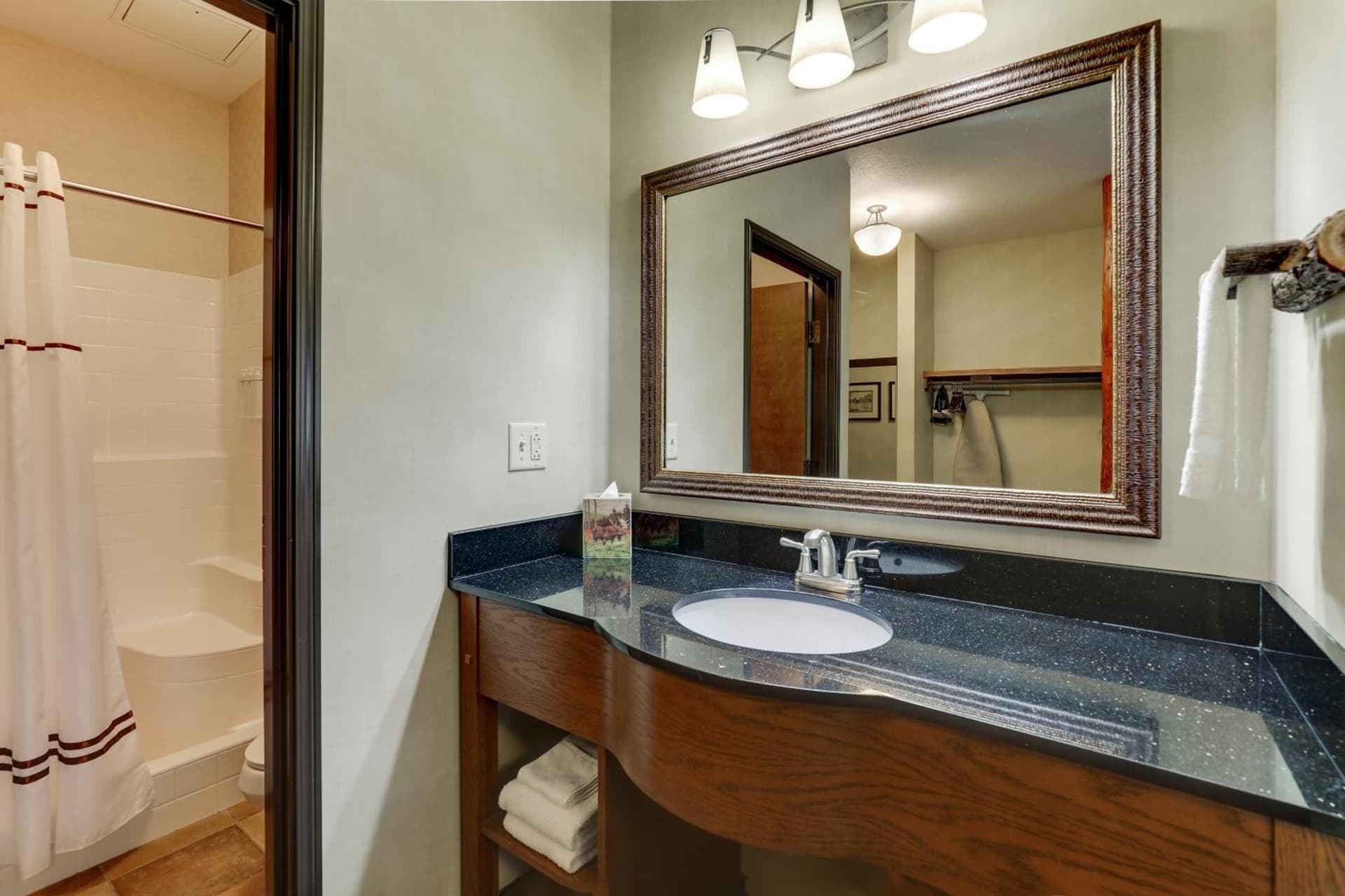 Stoney Creek Hotel Sioux City gallery photo in Sioux City, IA — image 31