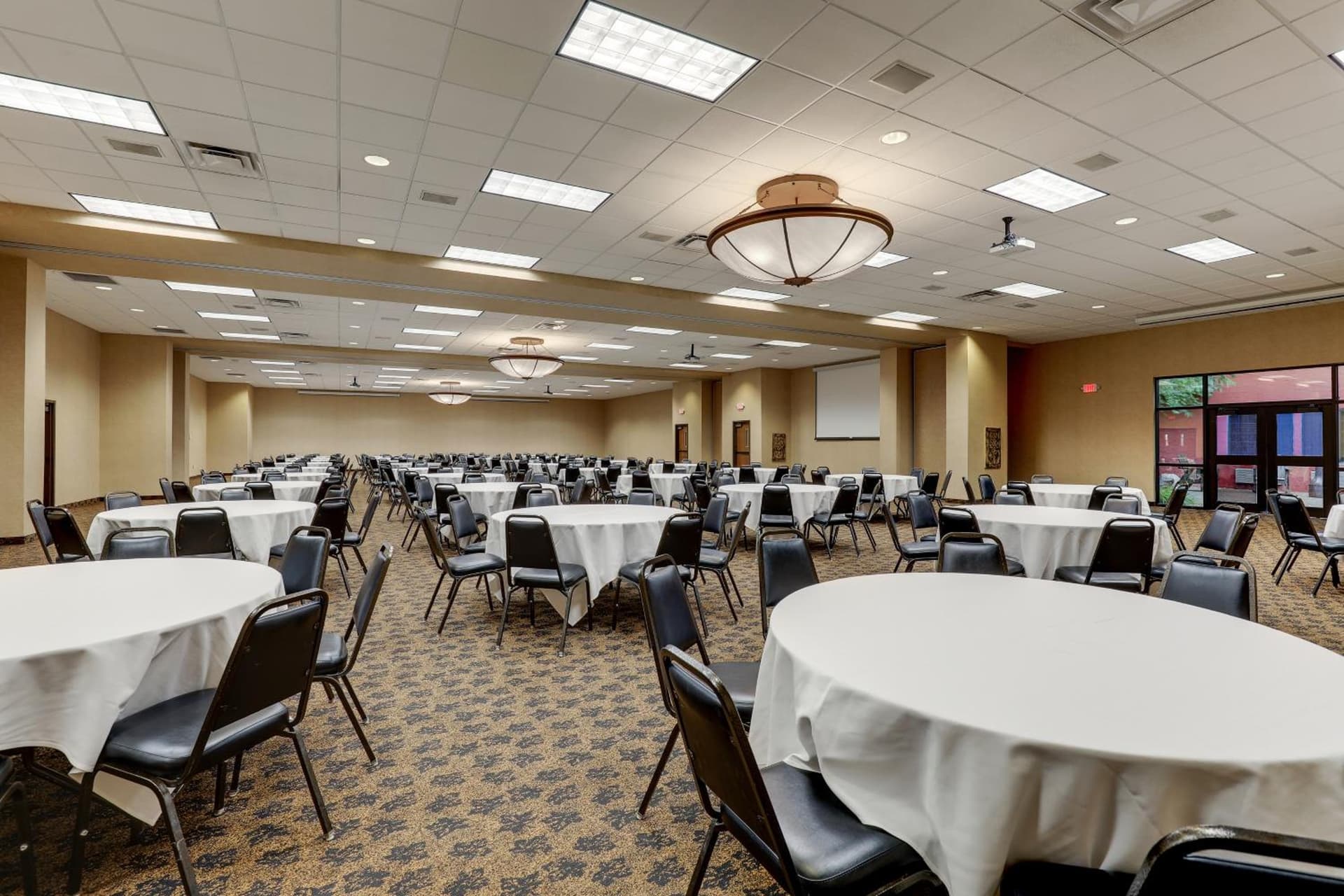 Stoney Creek Hotel Sioux City gallery photo in Sioux City, IA — image 43