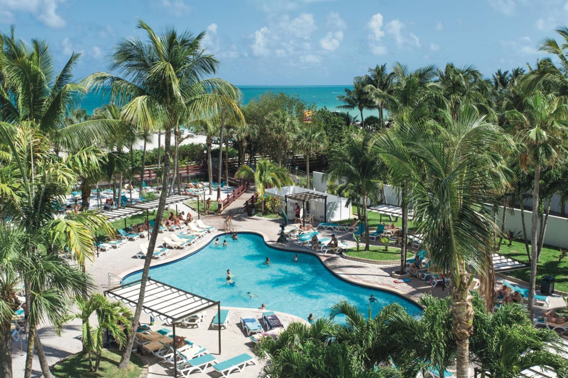 Riu Plaza Miami Beach interior in Miami Beach, FL — gallery photo 2