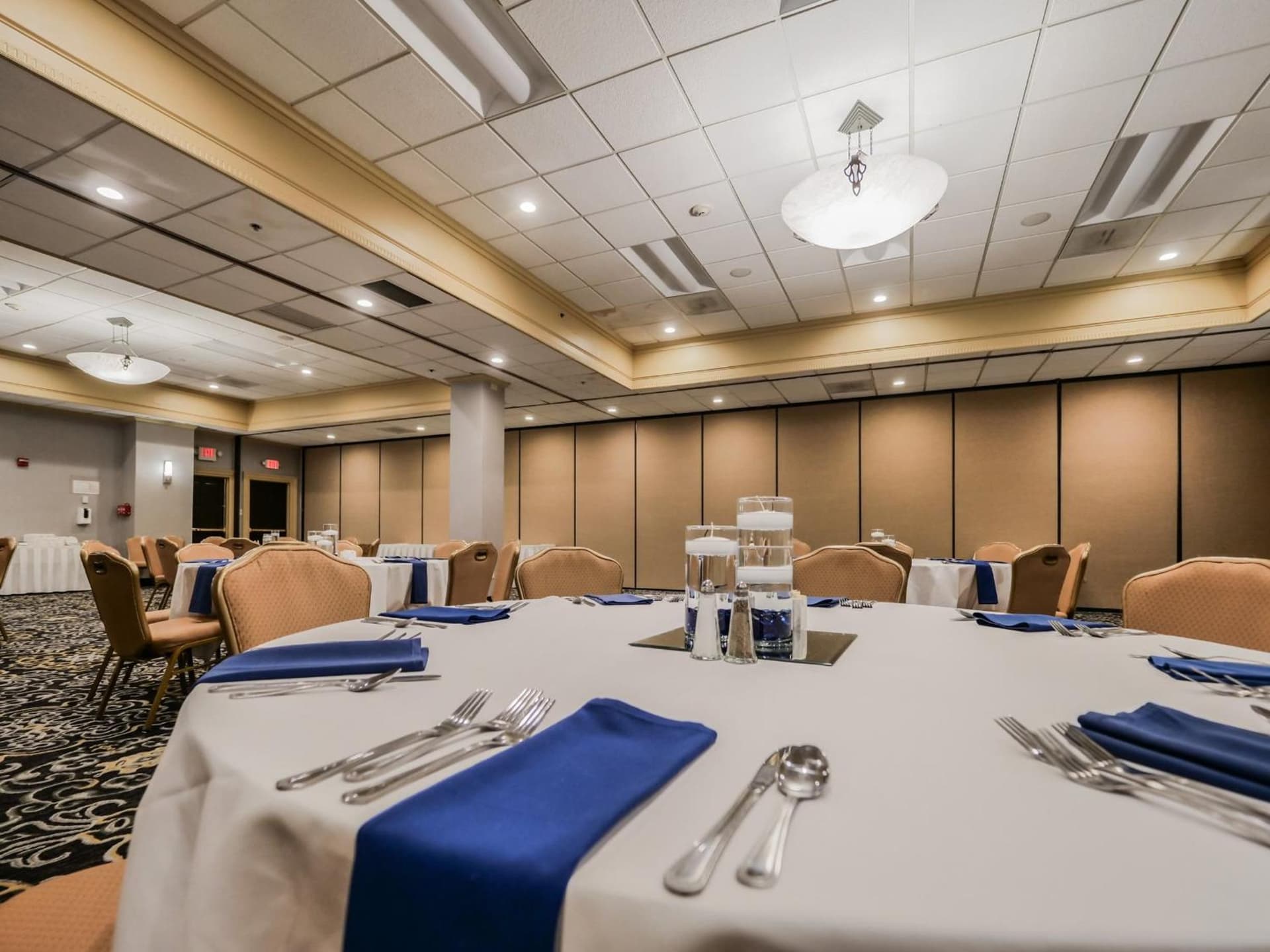 Crowne Plaza Cleveland Airport by IHG gallery photo in Middleburg Heights, OH — image 8