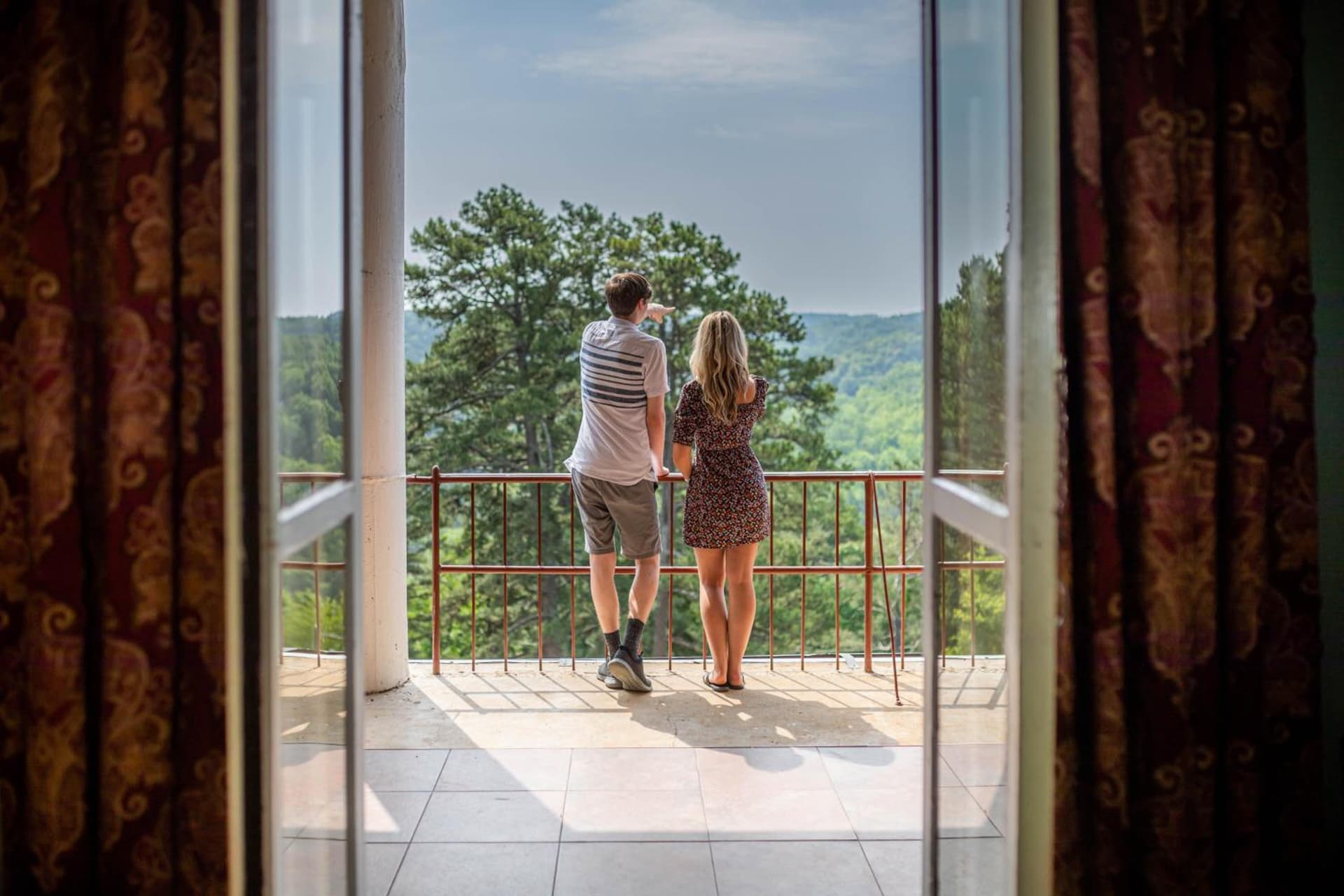 1886 Crescent Hotel and Spa interior in Eureka Springs, AR — gallery photo 2
