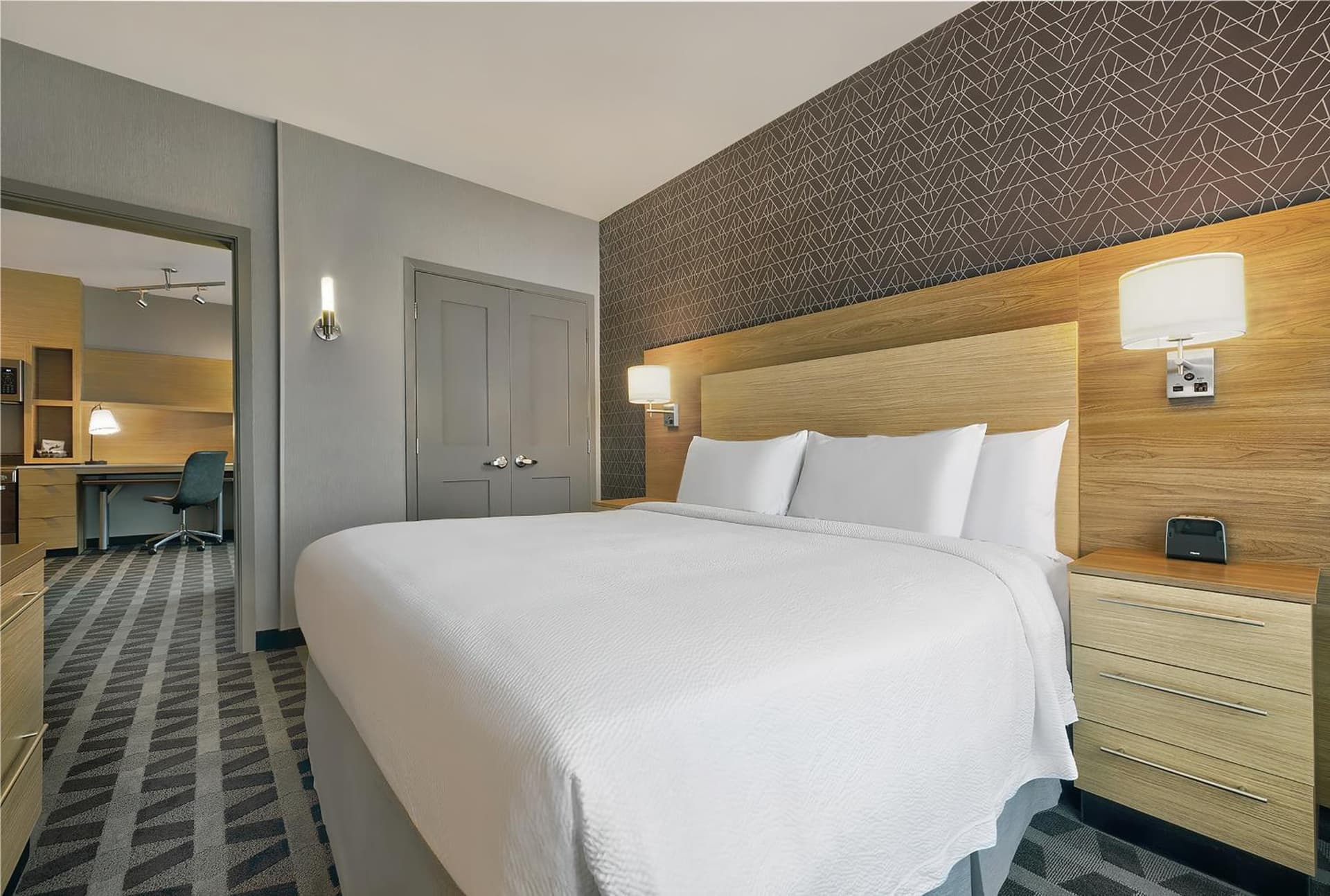 TownePlace Suites by Marriott Sacramento Elk Grove interior in Elk Grove, CA — gallery photo 2