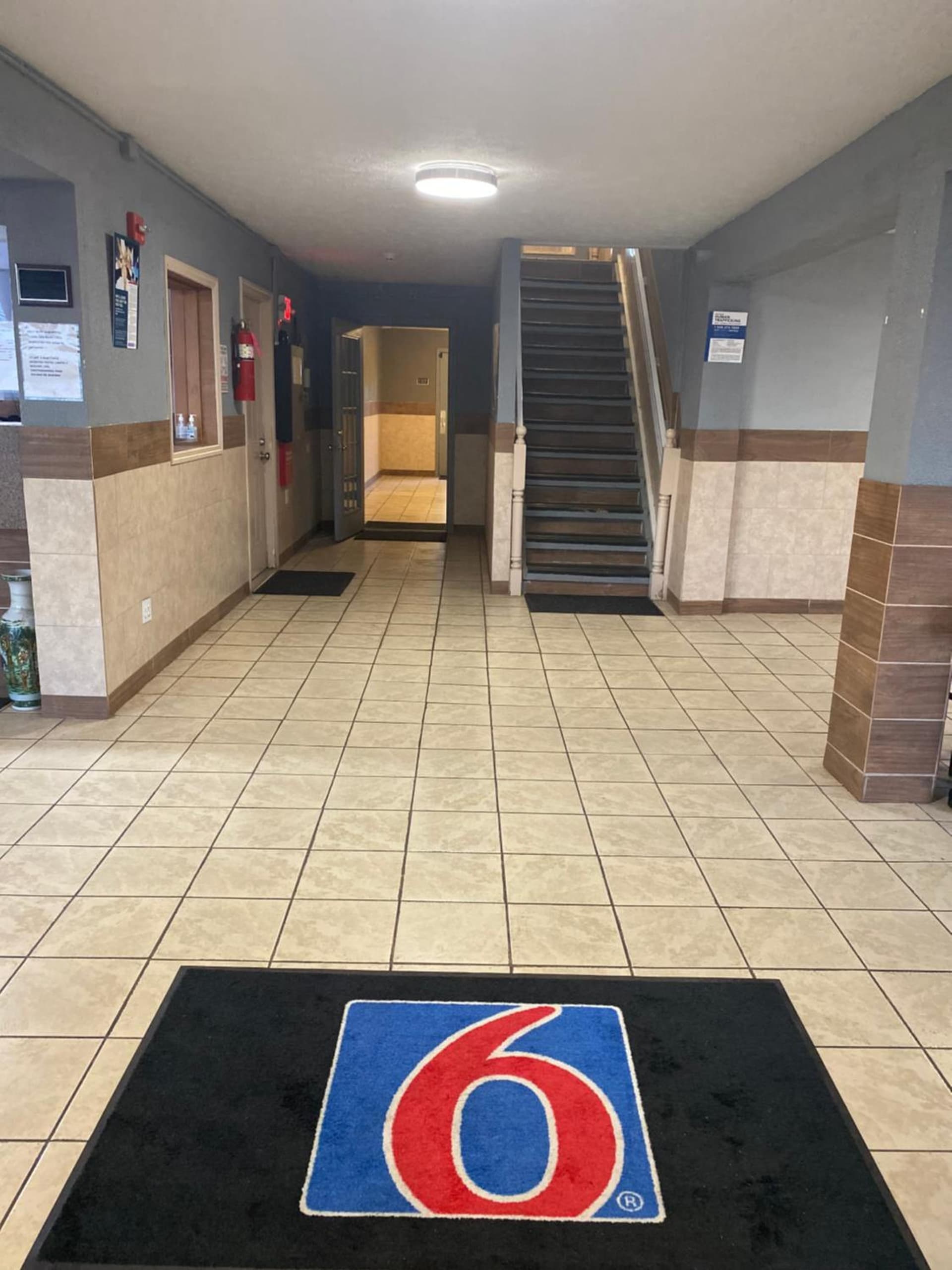 Motel 6 Hurricane, WV gallery photo in Hurricane, WV — image 12