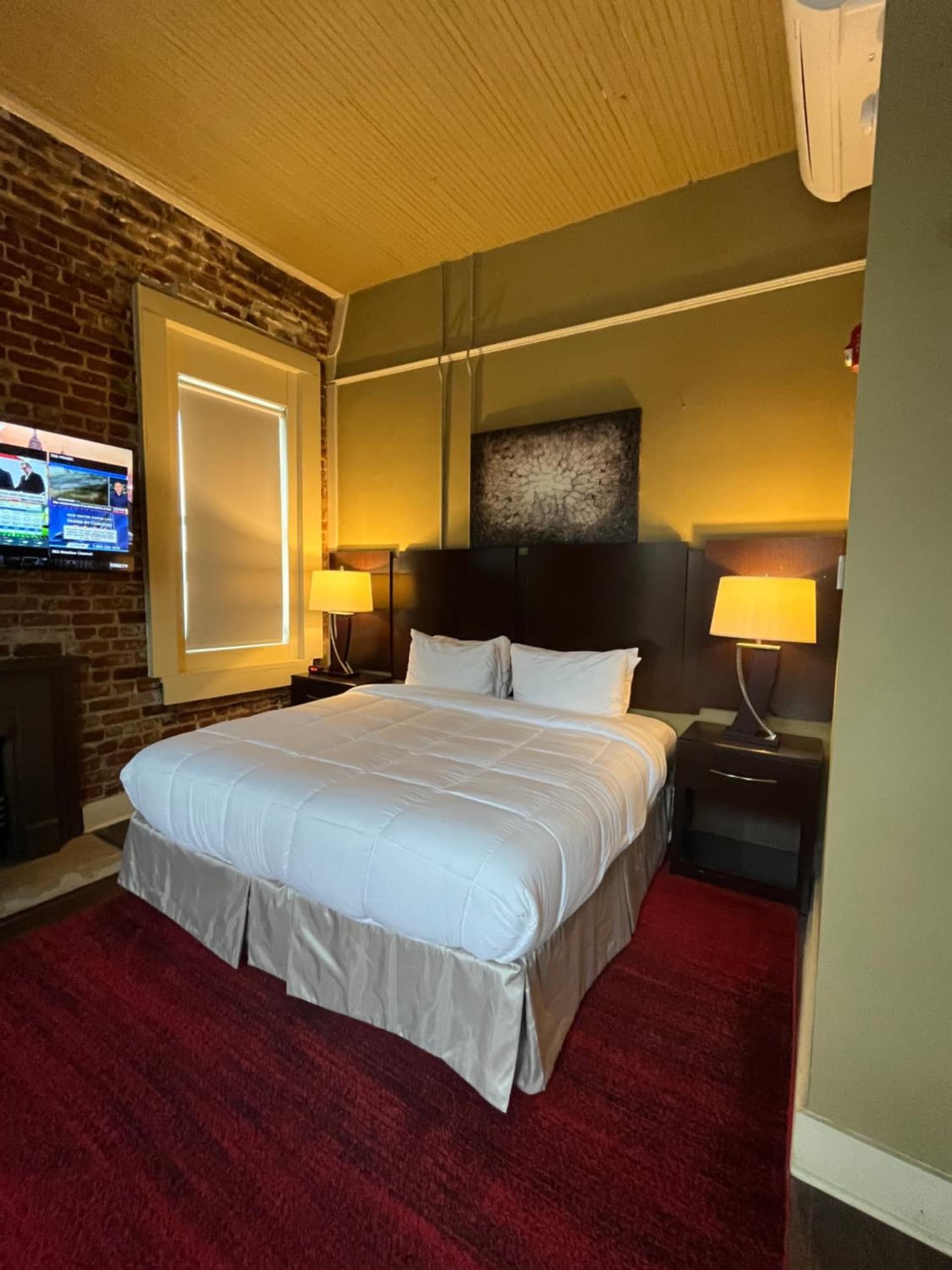 The Skylight Hotel interior in Greenville, MS — gallery photo 2