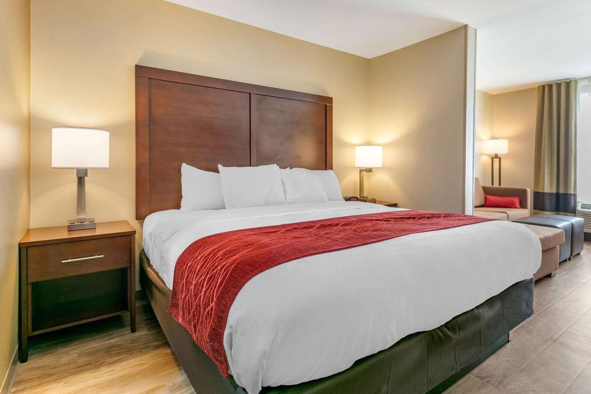 Comfort Inn & Suites Van Buren - Fort Smith gallery photo in Van Buren, AR — image 13