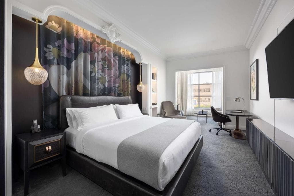 Daxton Hotel Birmingham, Curio Collection by Hilton gallery photo in Birmingham, MI — image 85