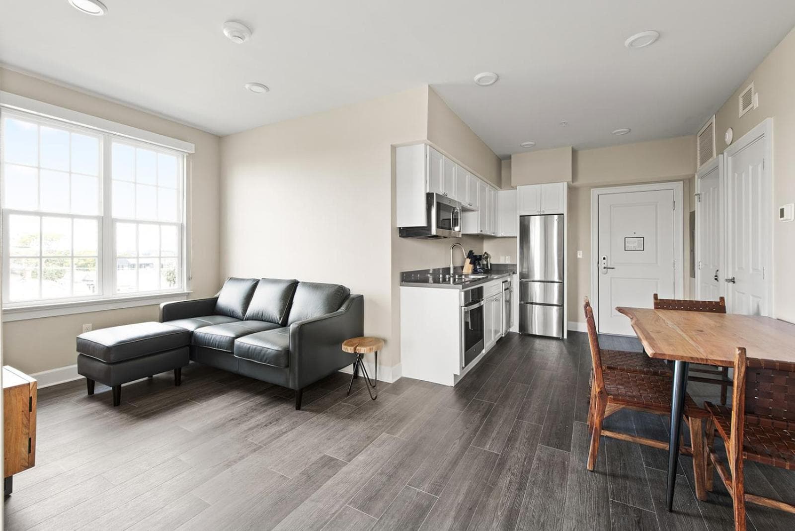 Bywater Suite Hotel property views in New Orleans, LA — gallery photo 3