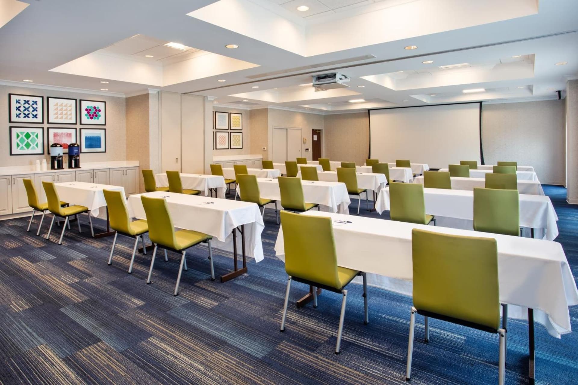 Holiday Inn Express Hotel & Suites Rochester Webster by IHG gallery photo in Webster — image 21