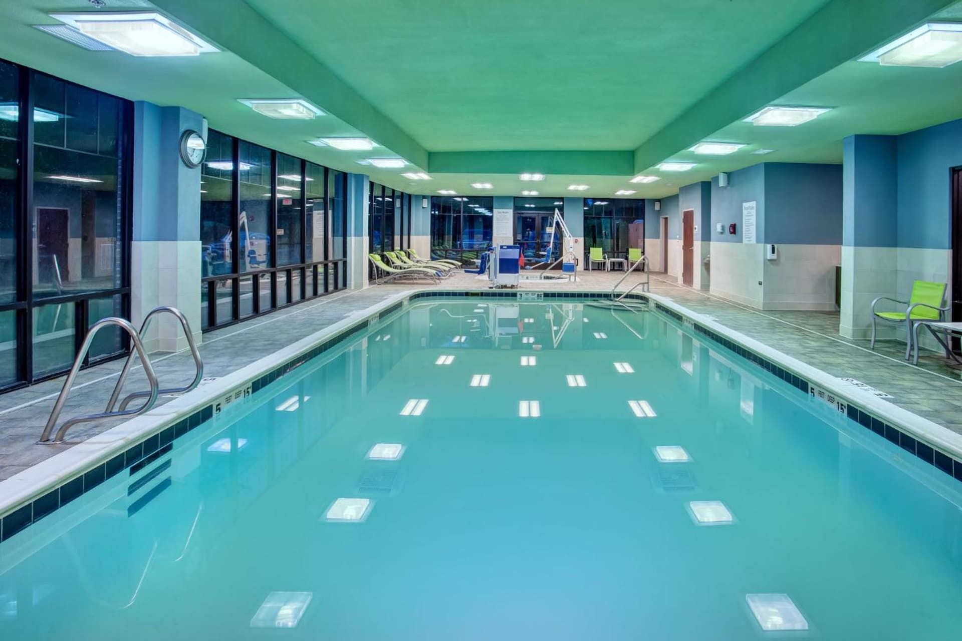 Holiday Inn Express Hotel & Suites Rochester Webster by IHG gallery photo in Webster — image 36