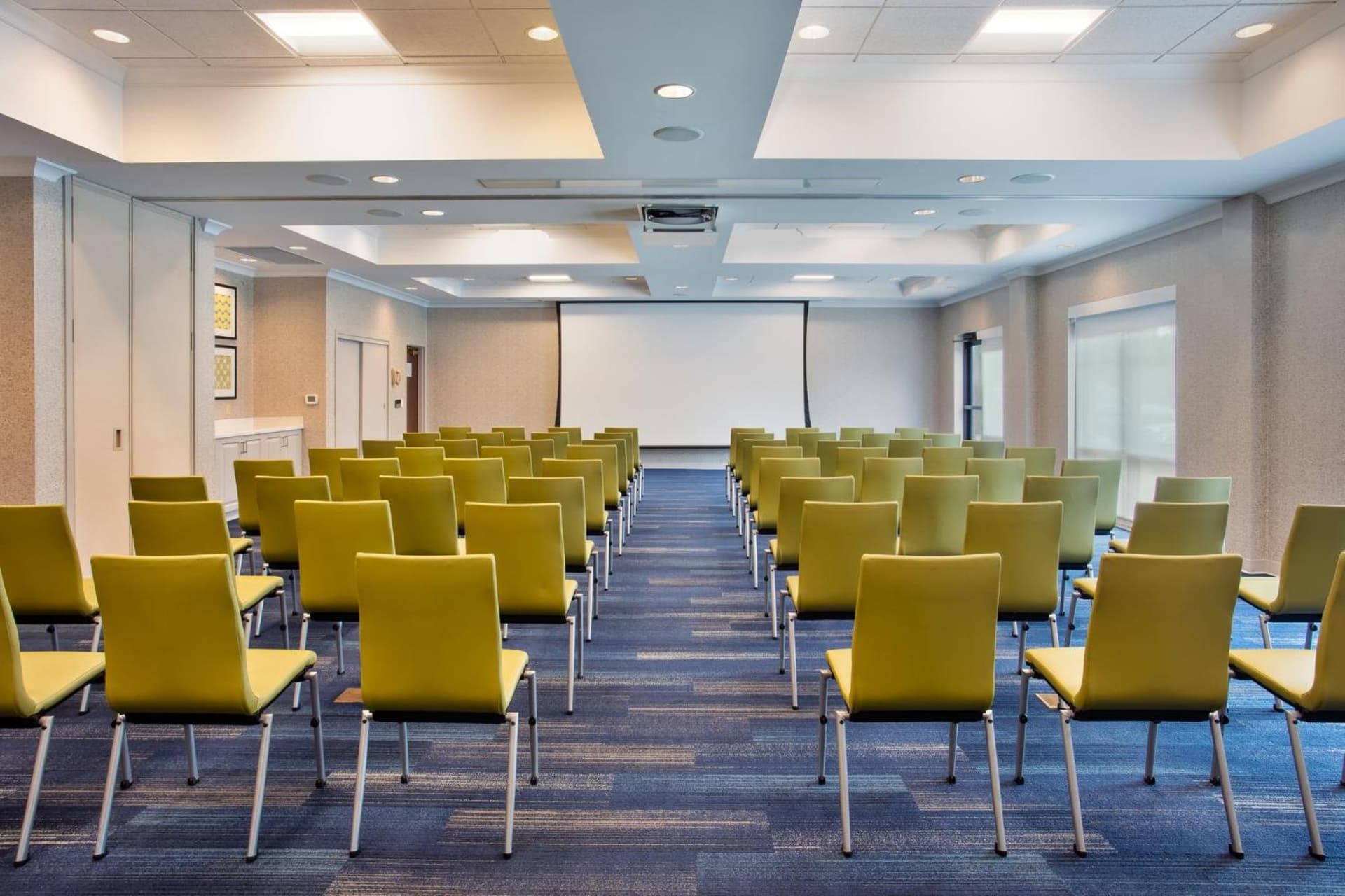 Holiday Inn Express Hotel & Suites Rochester Webster by IHG gallery photo in Webster — image 33