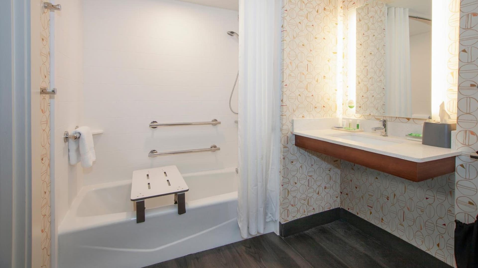 Holiday Inn Panama City by IHG gallery photo in Panama City, FL — image 73