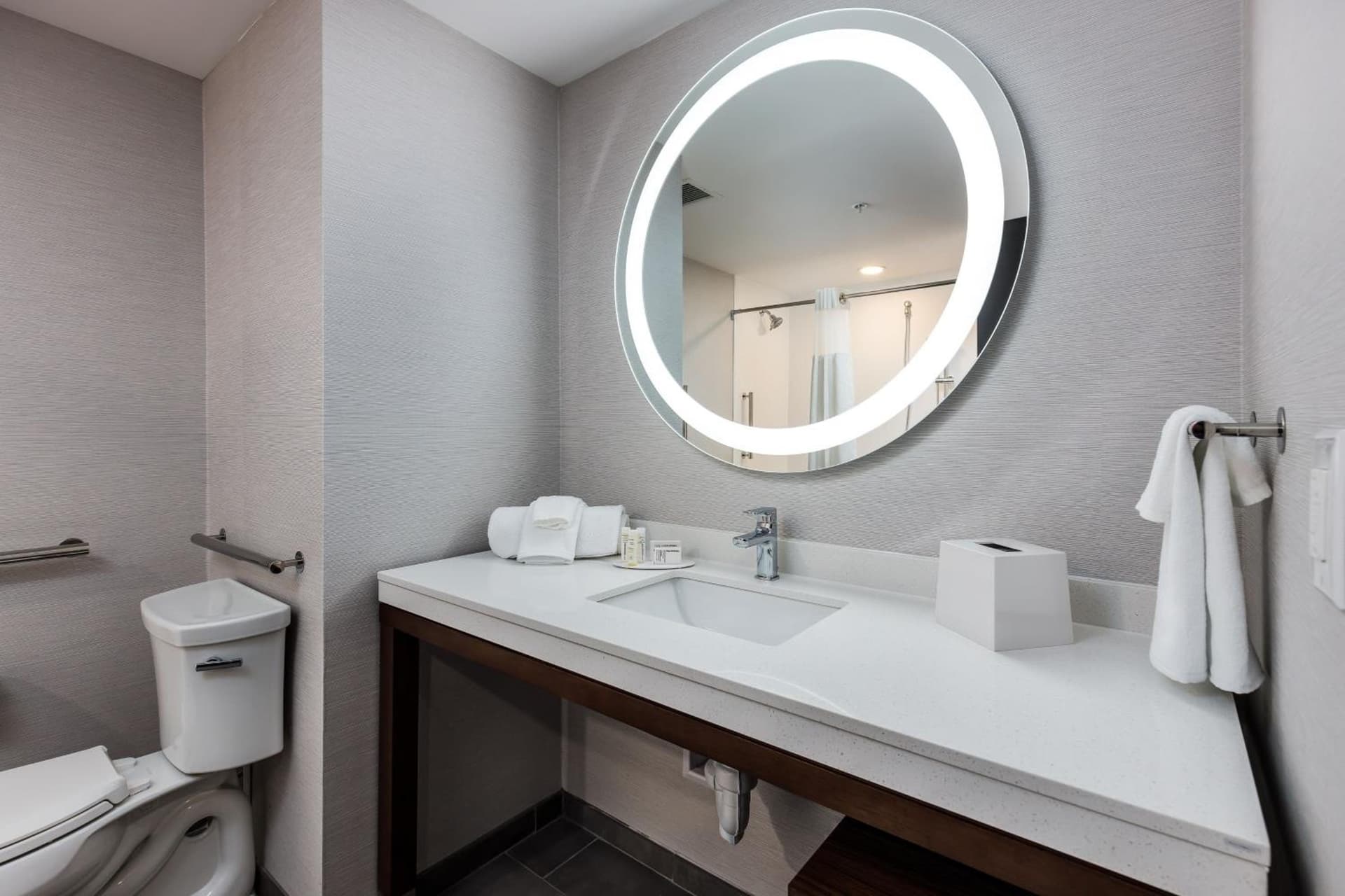 Courtyard by Marriott Pensacola I-10 West gallery photo in Pensacola, FL — image 29