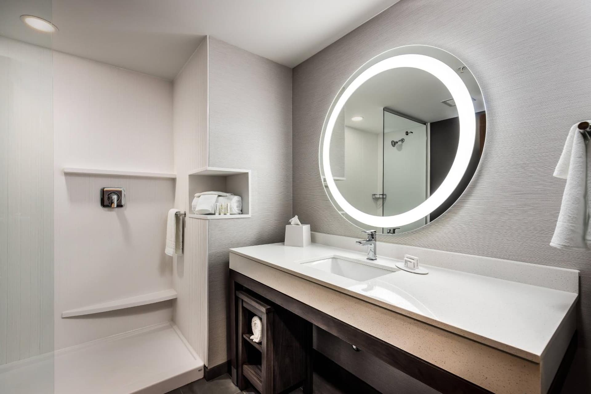 Courtyard by Marriott Pensacola I-10 West gallery photo in Pensacola, FL — image 13