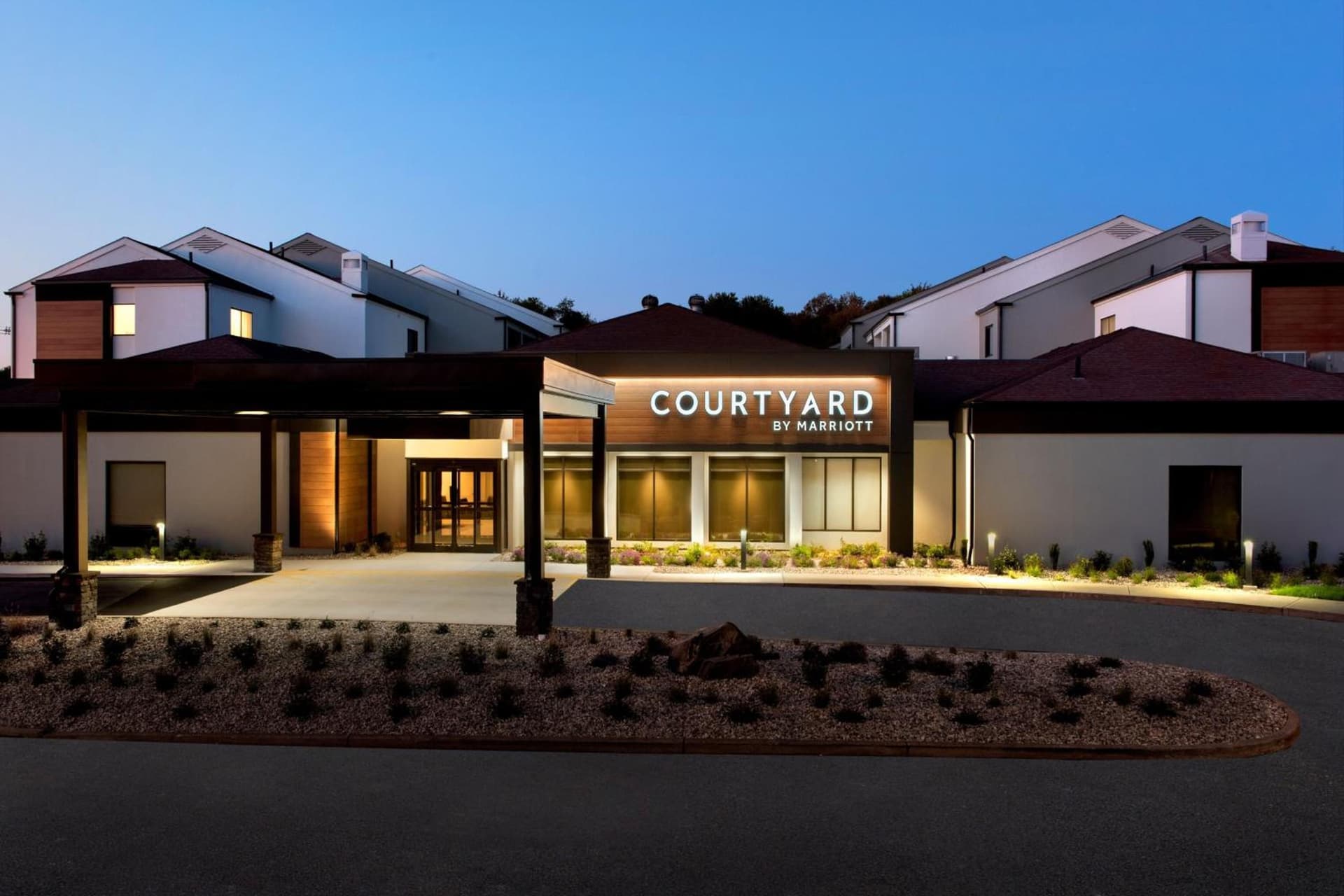 Courtyard by Marriott New Haven Wallingford featured exterior or lobby in Wallingford, CT — similar hotel