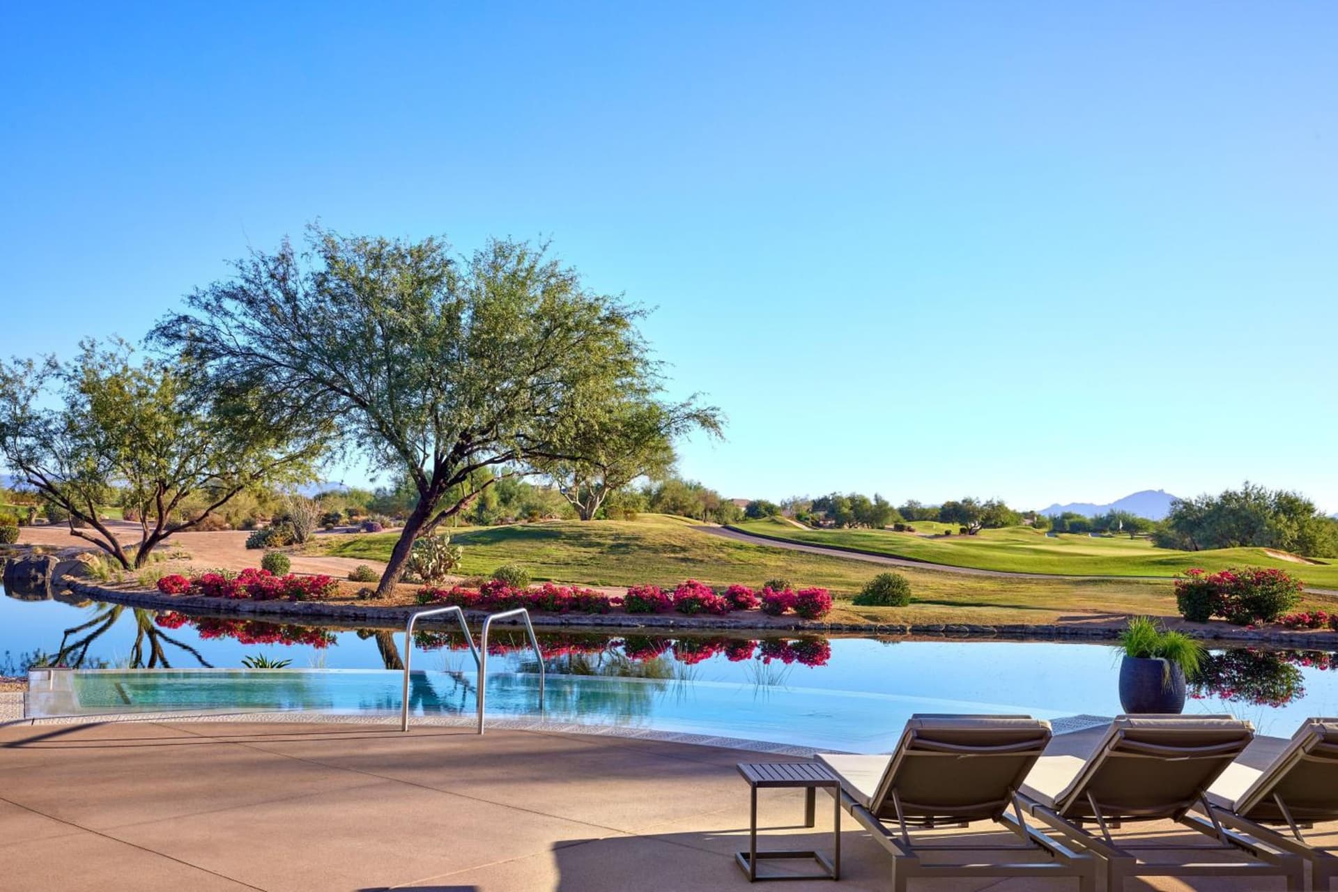 JW Marriott Phoenix Desert Ridge Resort & Spa interior in Phoenix, AZ — gallery photo 2