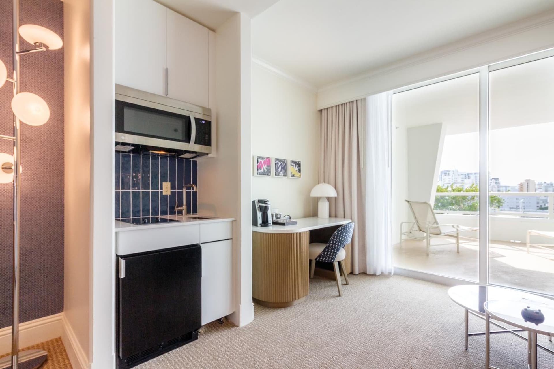 Fontainebleau property views in Miami Beach, FL — gallery photo 3