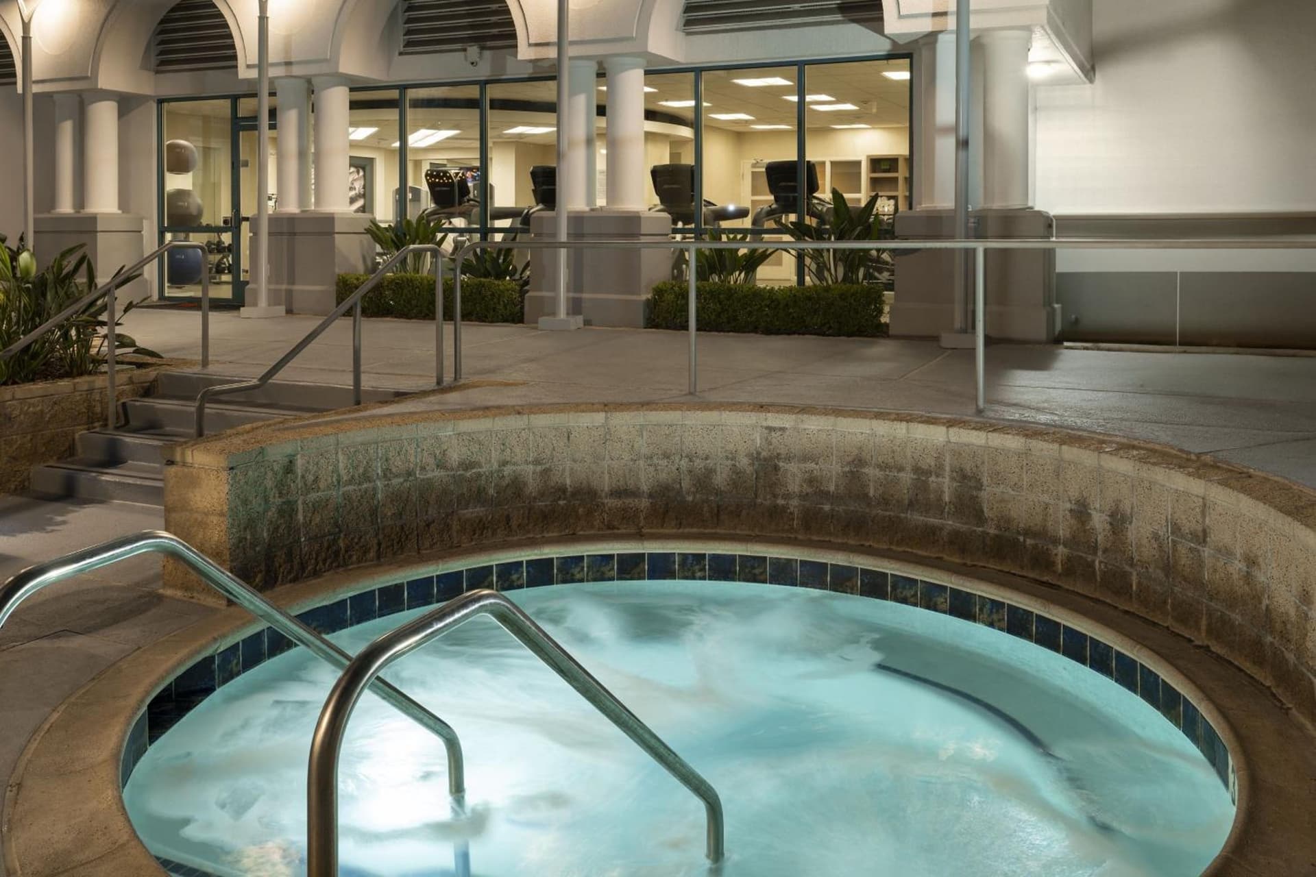 Costa Mesa Marriott interior in Costa Mesa, CA — gallery photo 2