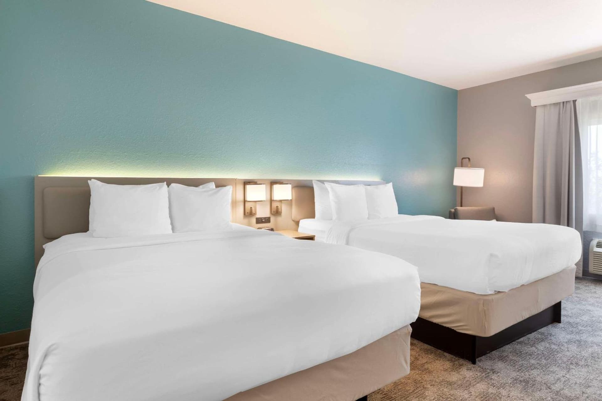 Comfort Inn & Suites Davenport - Quad Cities gallery photo in Davenport, IA — image 25