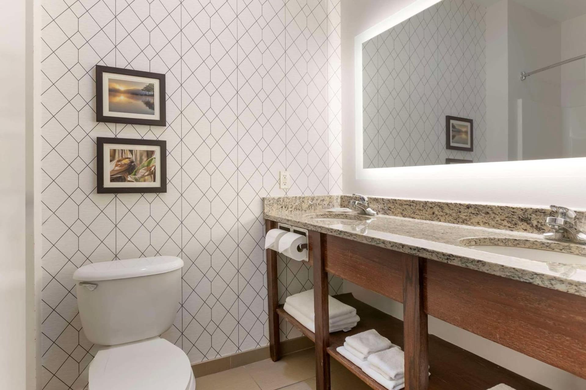 Comfort Inn & Suites Davenport - Quad Cities gallery photo in Davenport, IA — image 11