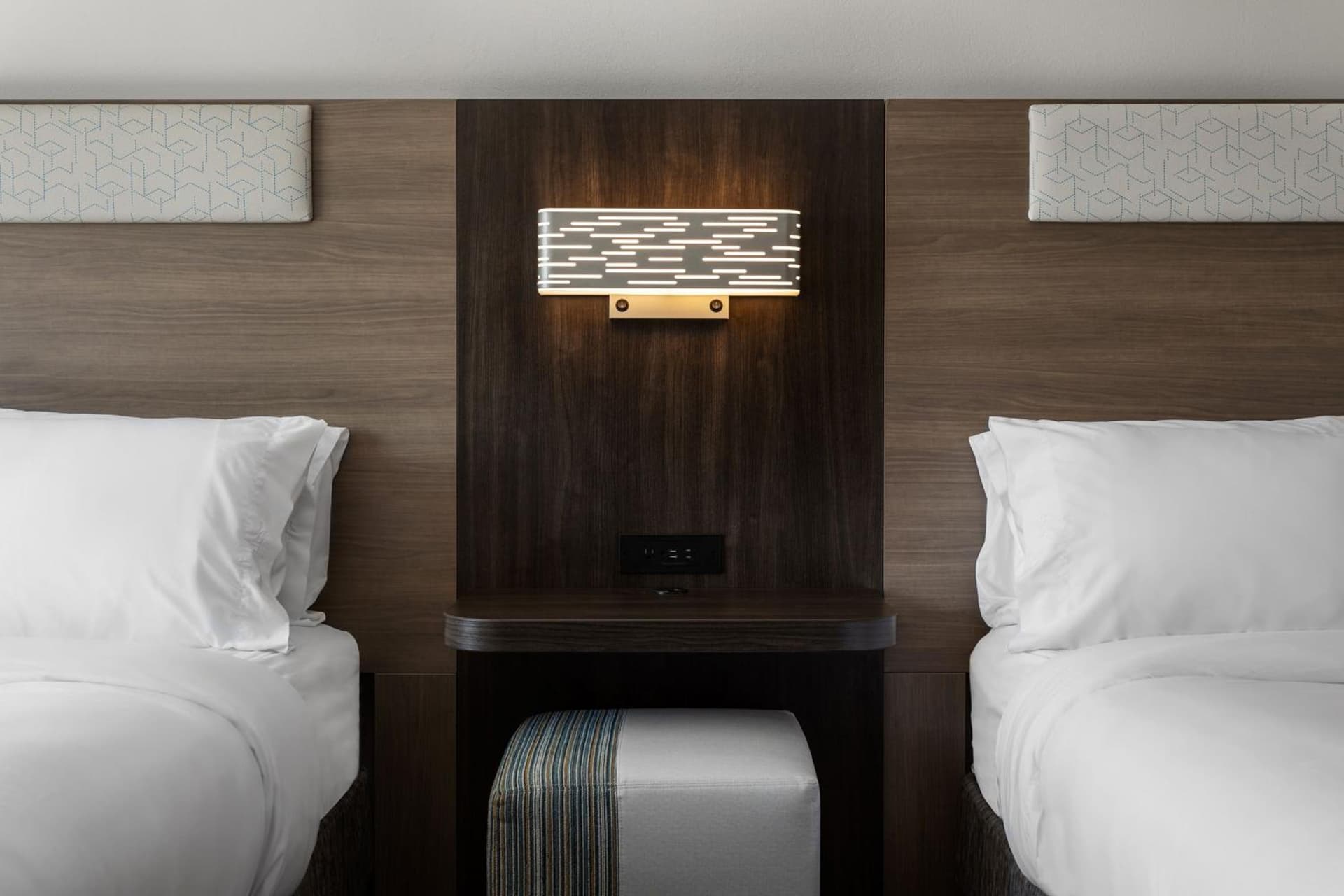 Holiday Inn Express Hotel & Suites Chattanooga-Lookout Mountain by IHG property views in Chattanooga, TN — gallery photo 3