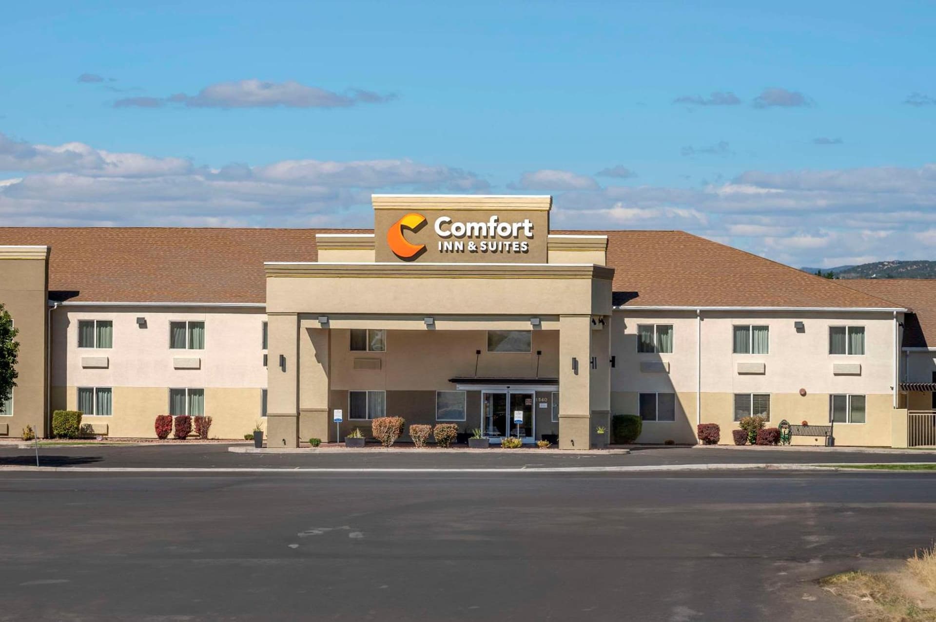 Comfort Inn & Suites Beaver - Interstate 15 North featured exterior or lobby in Beaver, UT — similar hotel