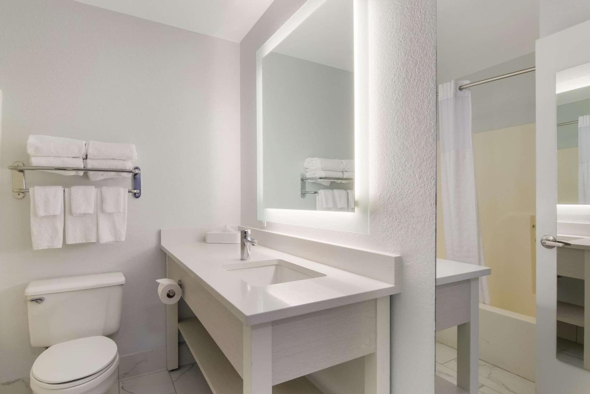 MainStay Suites Denver Tech Center gallery photo in Centennial, CO — image 31